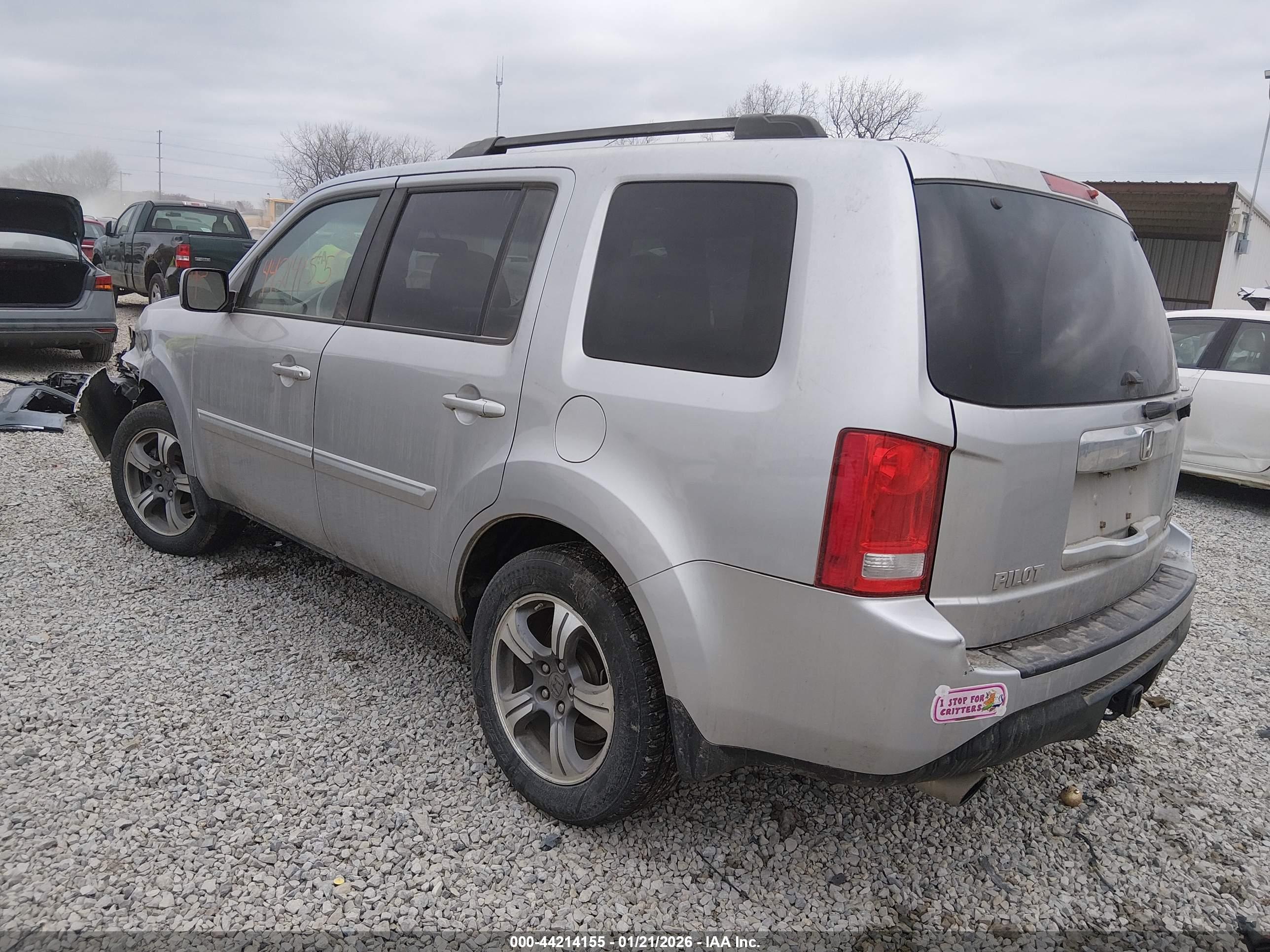 HONDA PILOT image 3