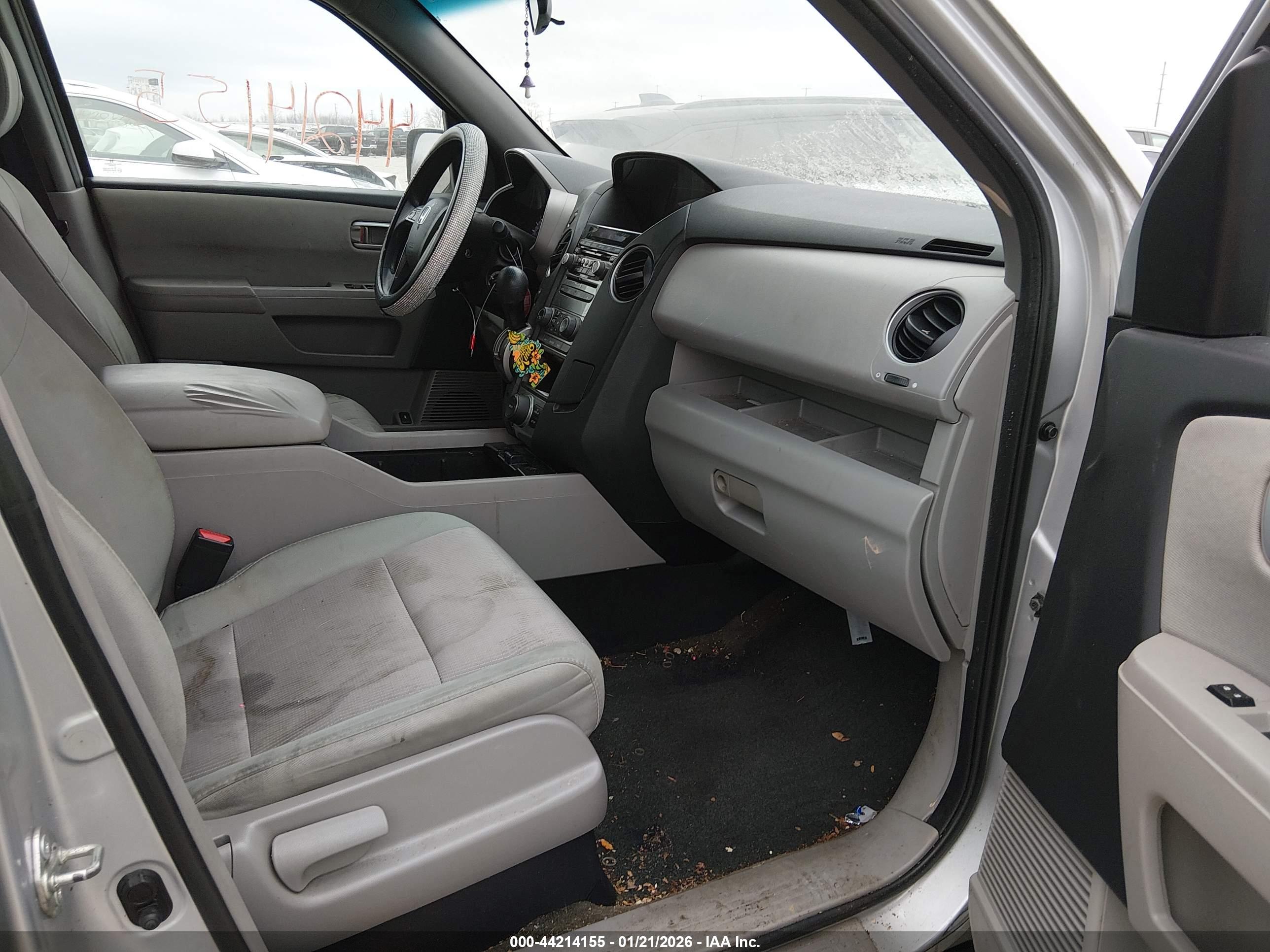 HONDA PILOT image 5