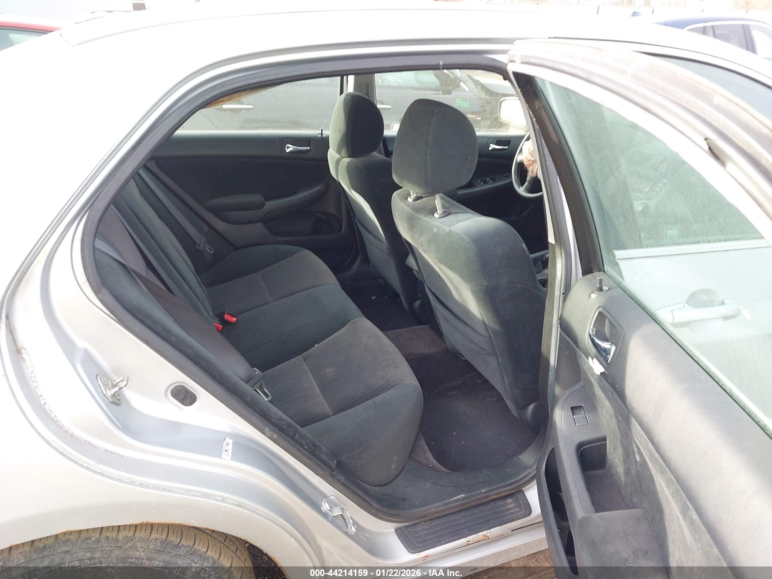 HONDA ACCORD image 8