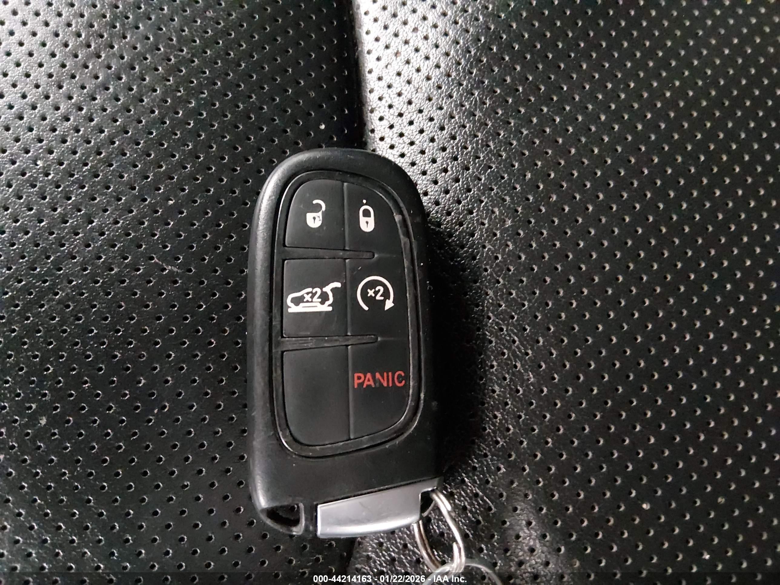 JEEP CHEROKEE image 11