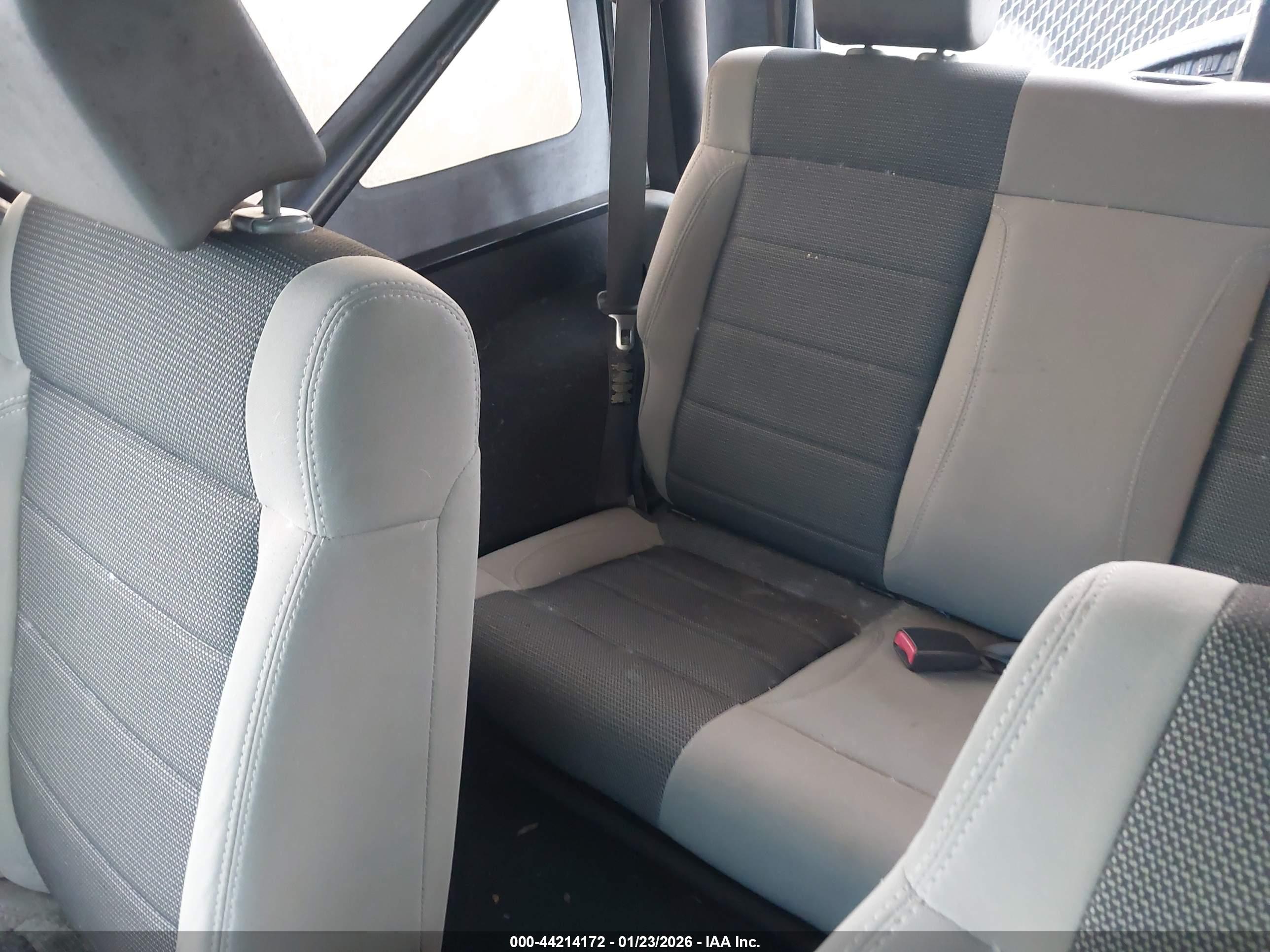 JEEP WRANGLER image 8
