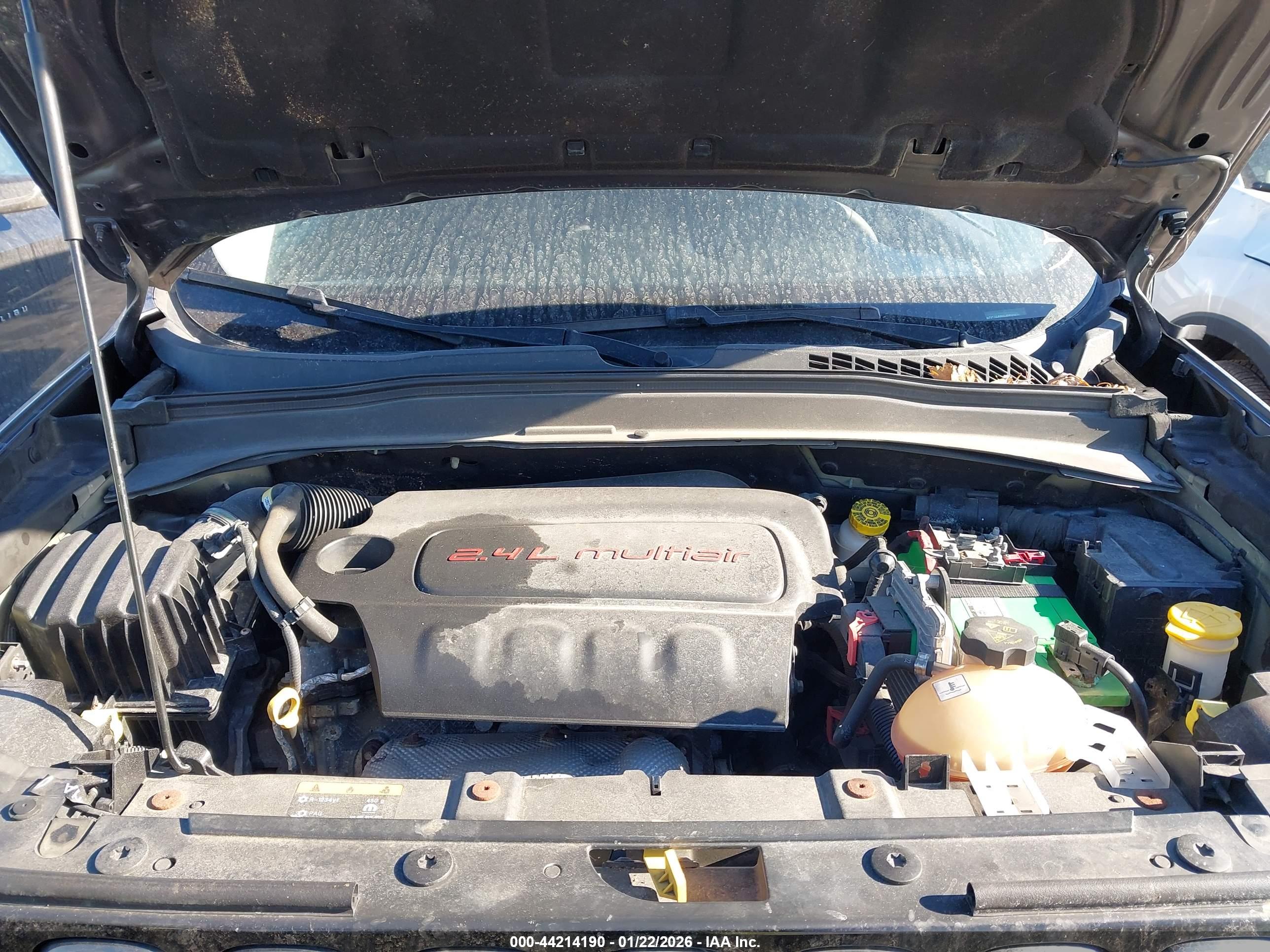 JEEP RENEGADE image 10