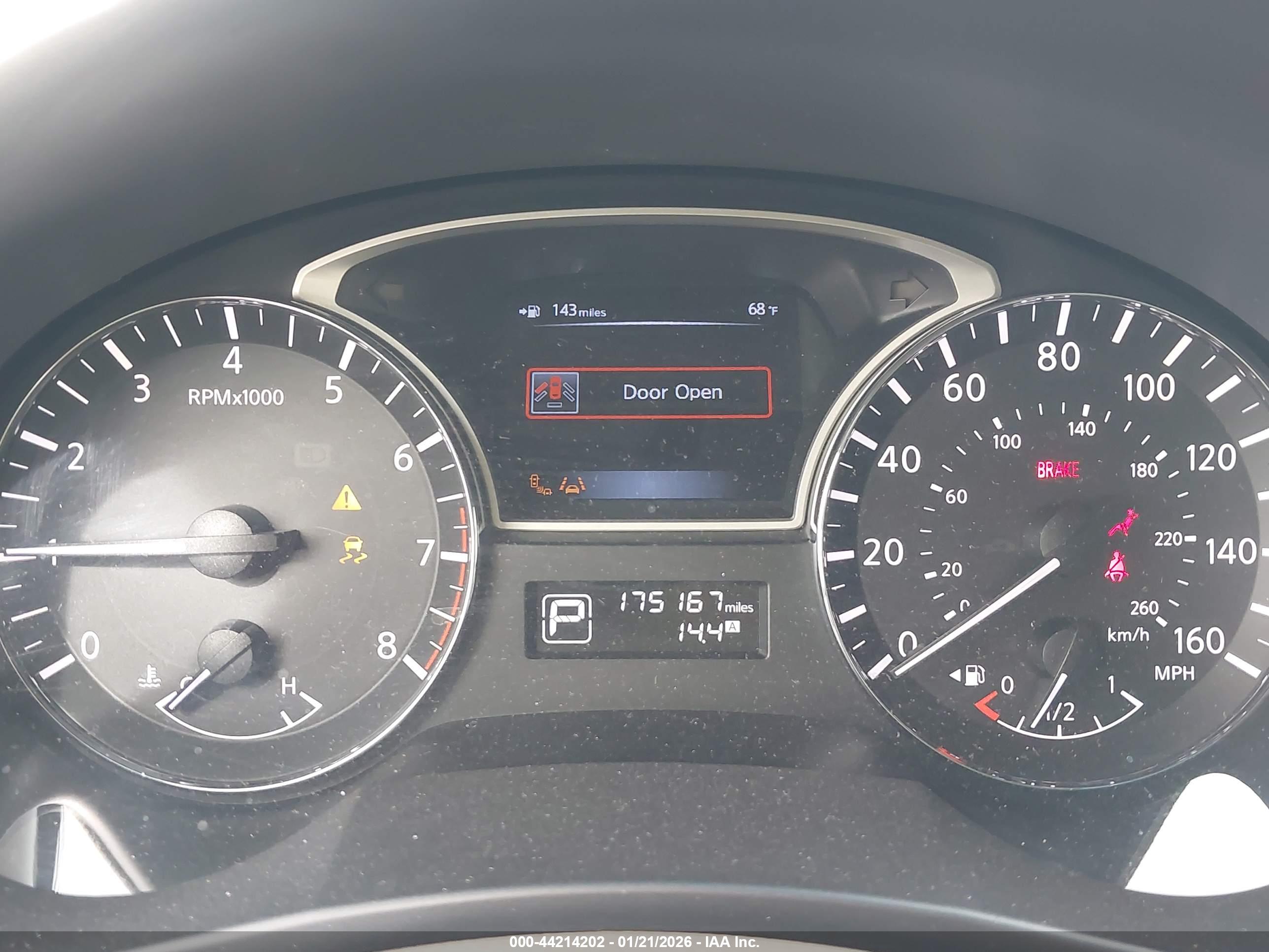 NISSAN ALTIMA image 7