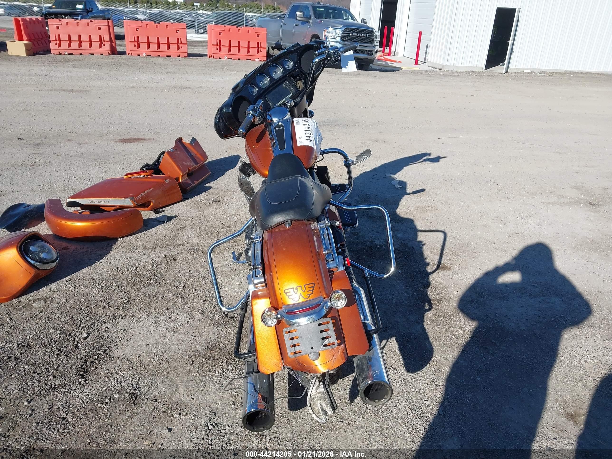 HARLEY-DAVIDSON FLHXS image 6