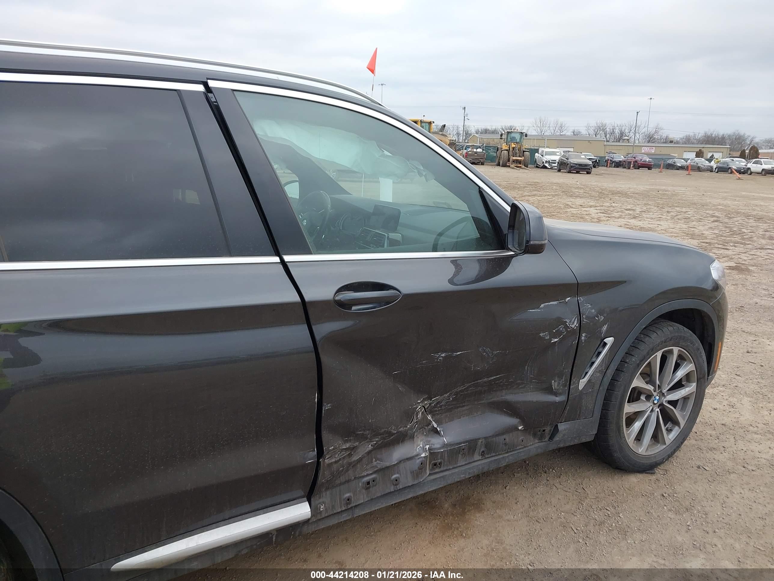 BMW X3 image 6