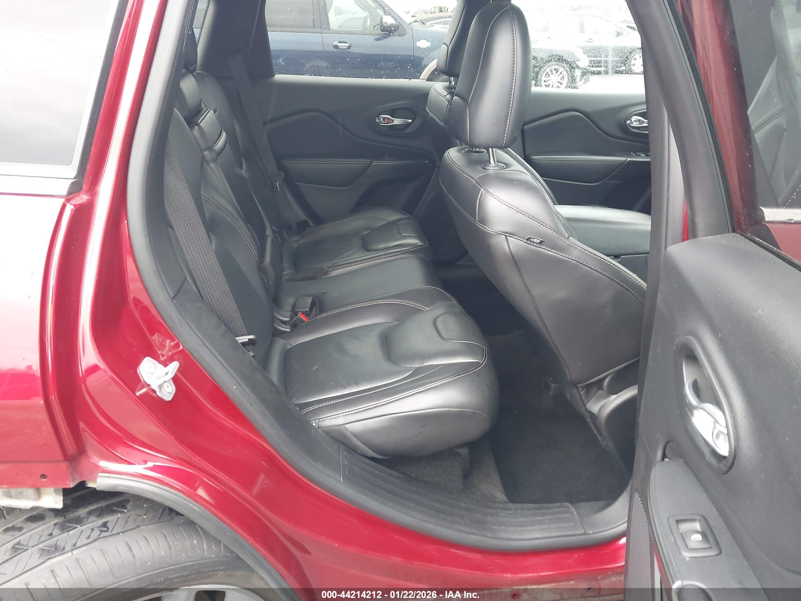 JEEP CHEROKEE image 8