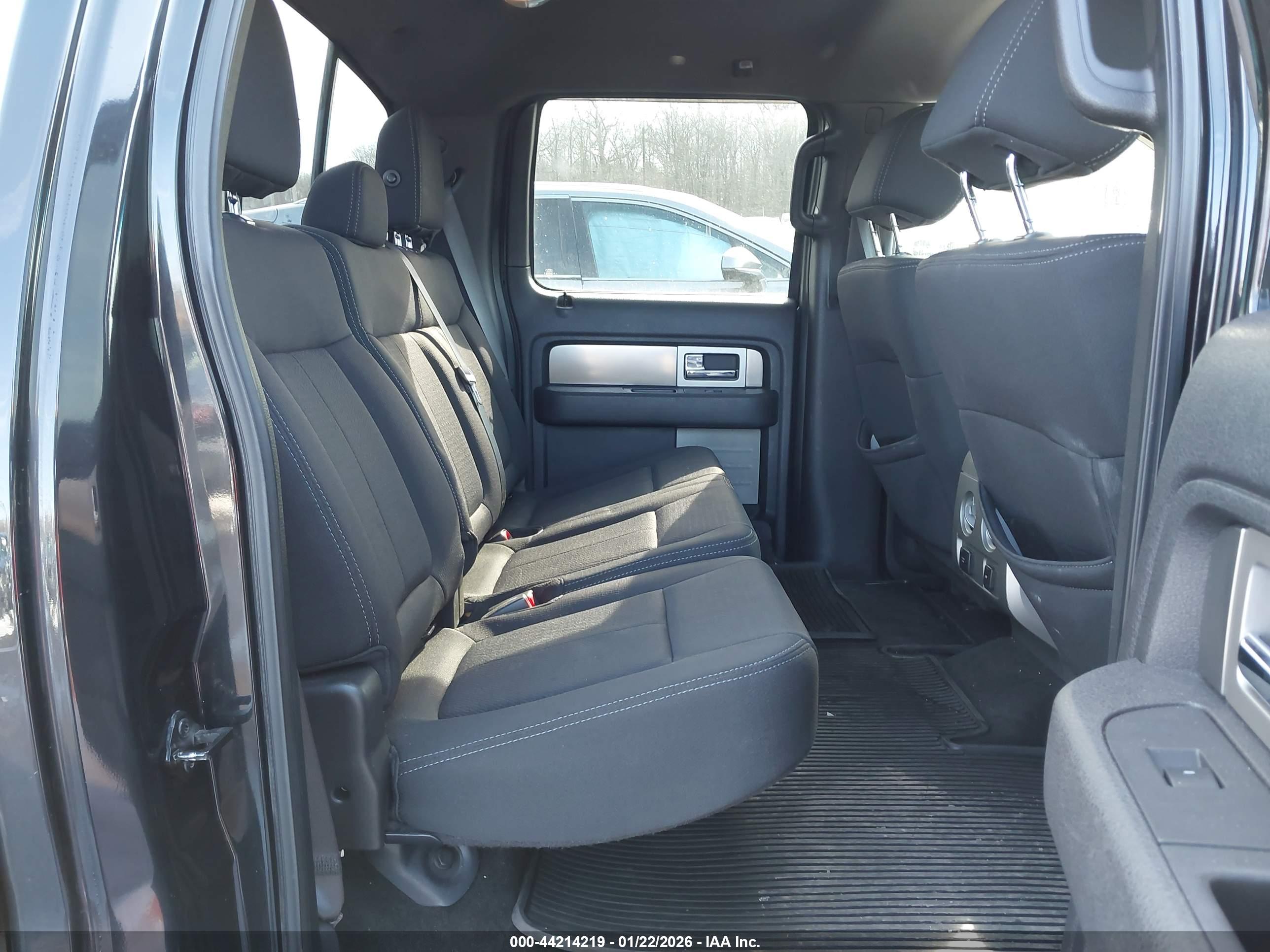 FORD F-150 image 8