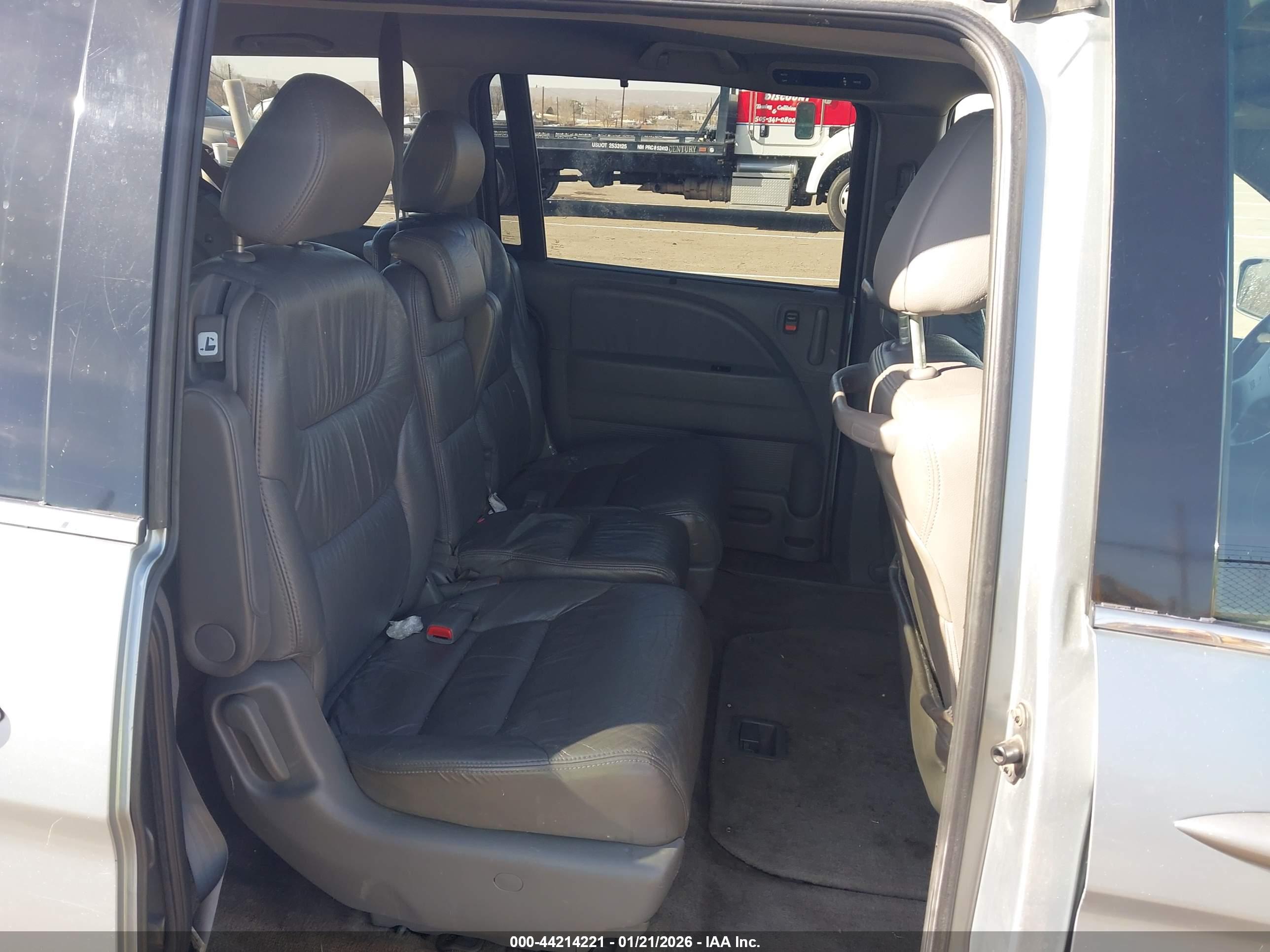 HONDA ODYSSEY image 8