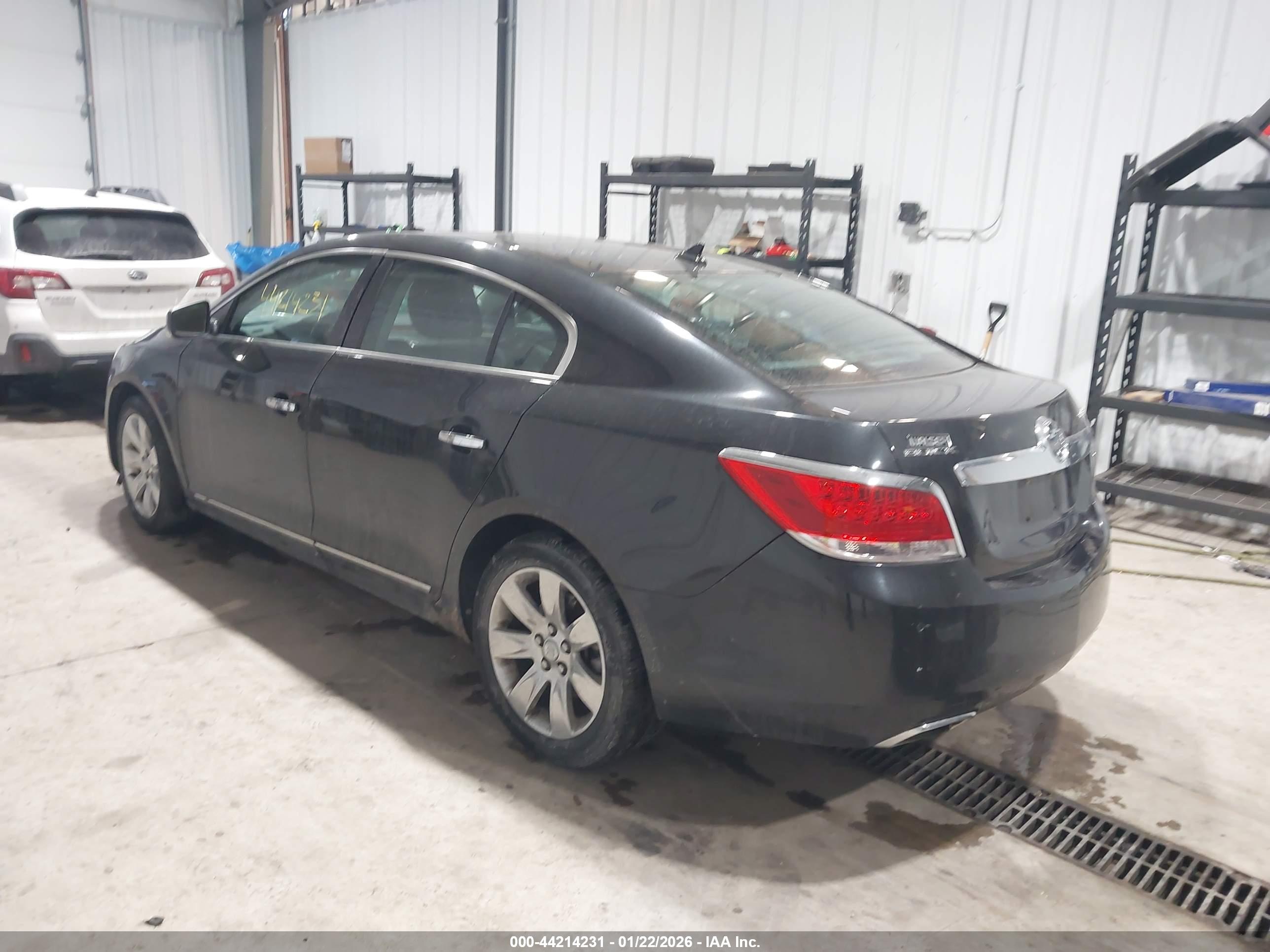 BUICK LACROSSE image 3