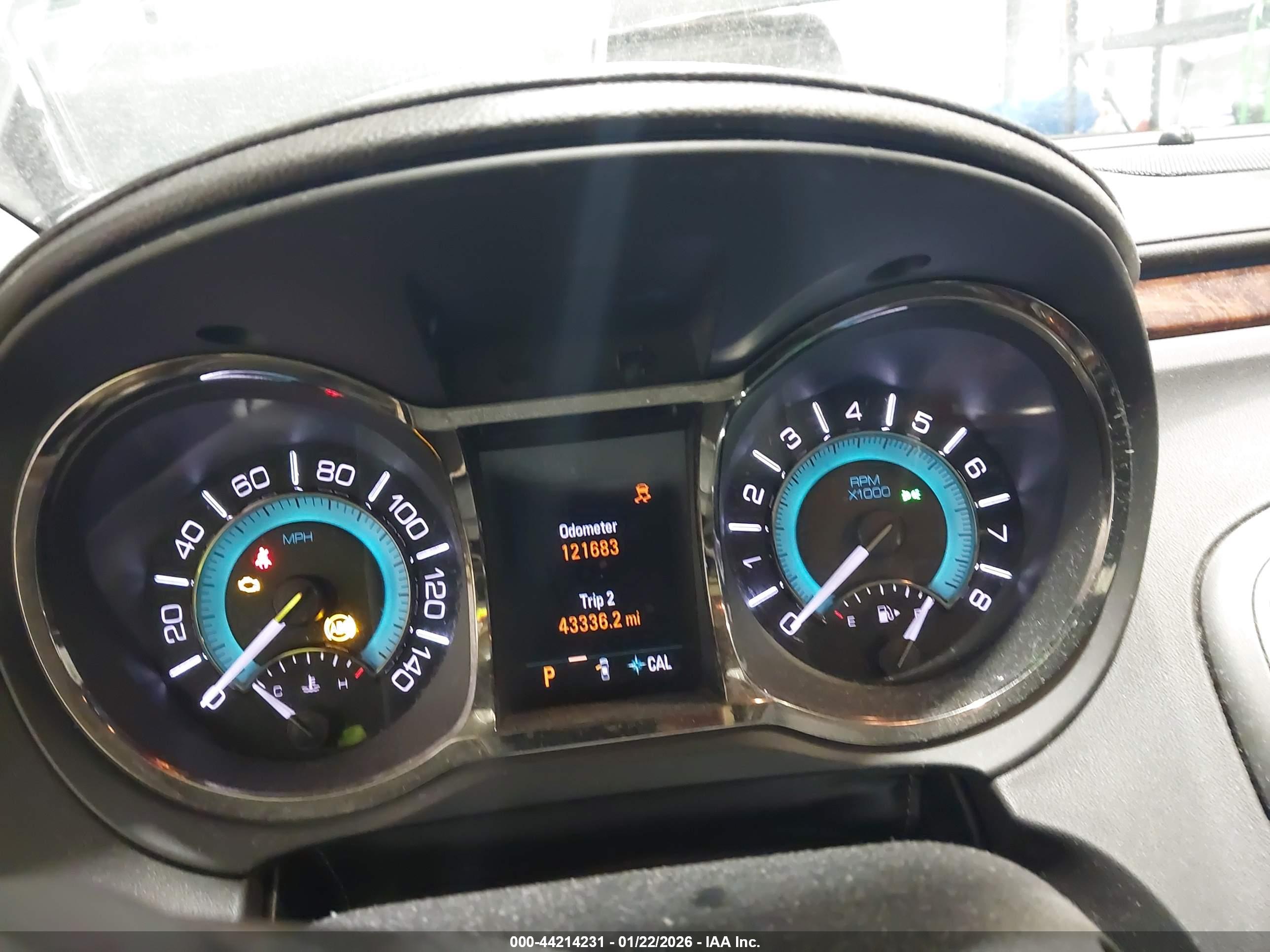 BUICK LACROSSE image 7