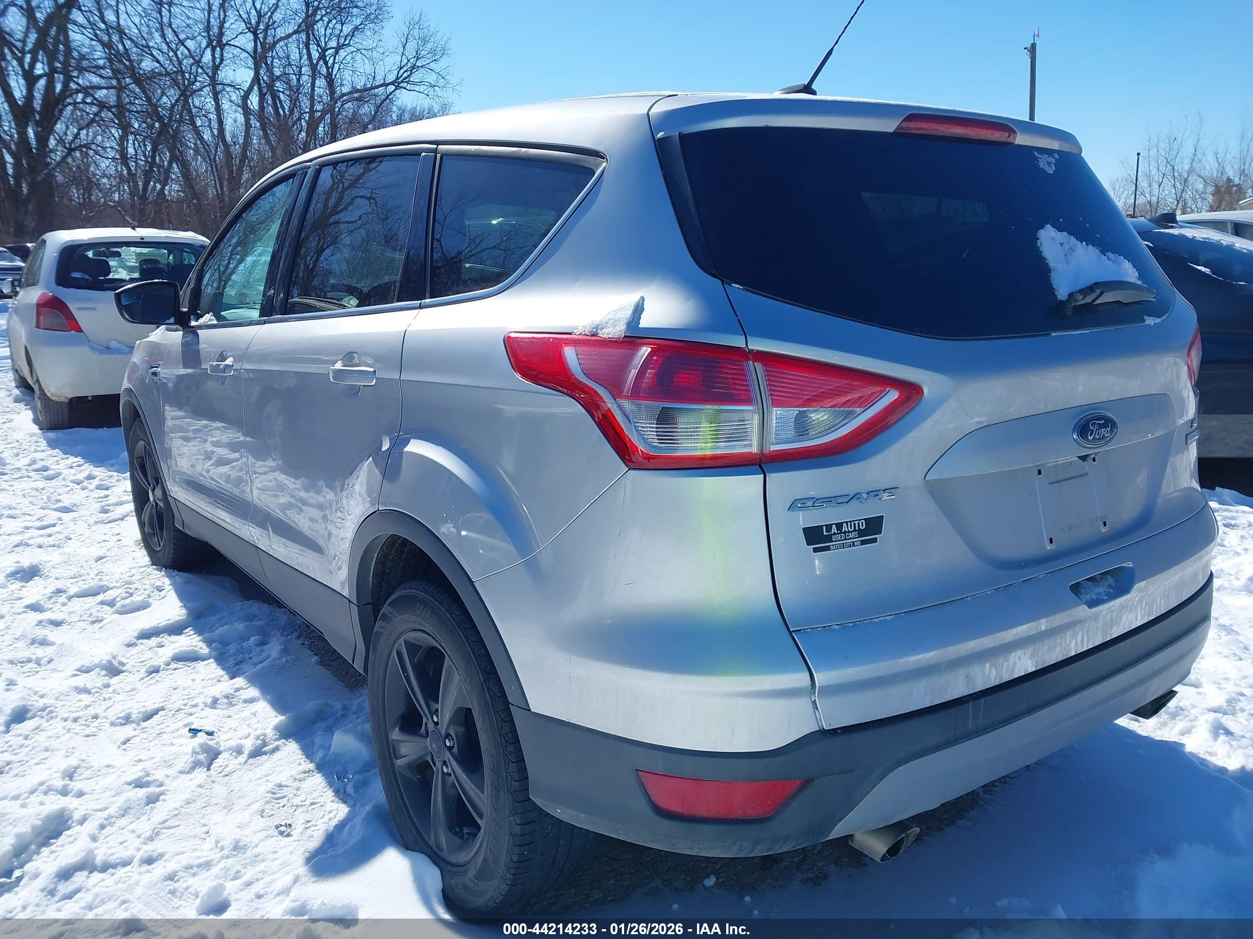 FORD ESCAPE image 3