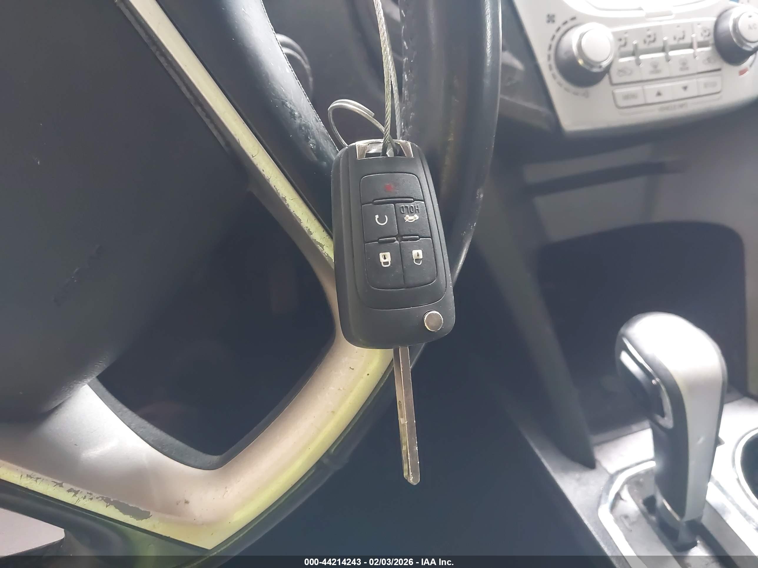 CHEVROLET EQUINOX image 11