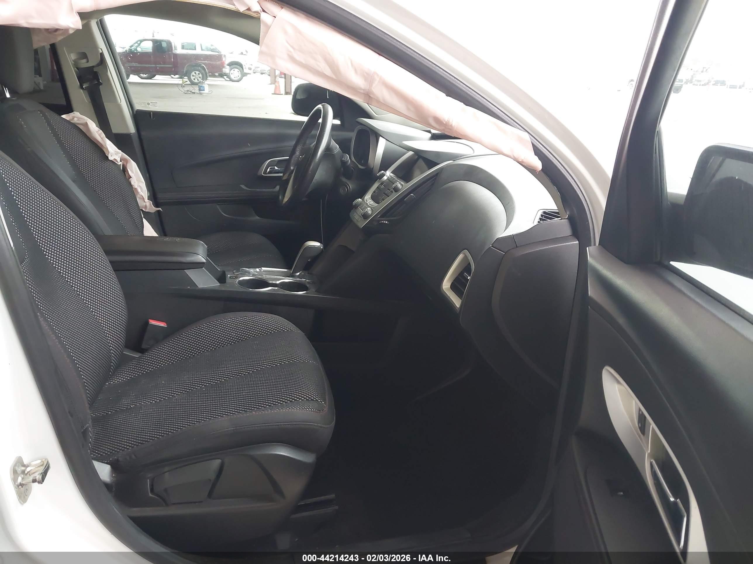 CHEVROLET EQUINOX image 5