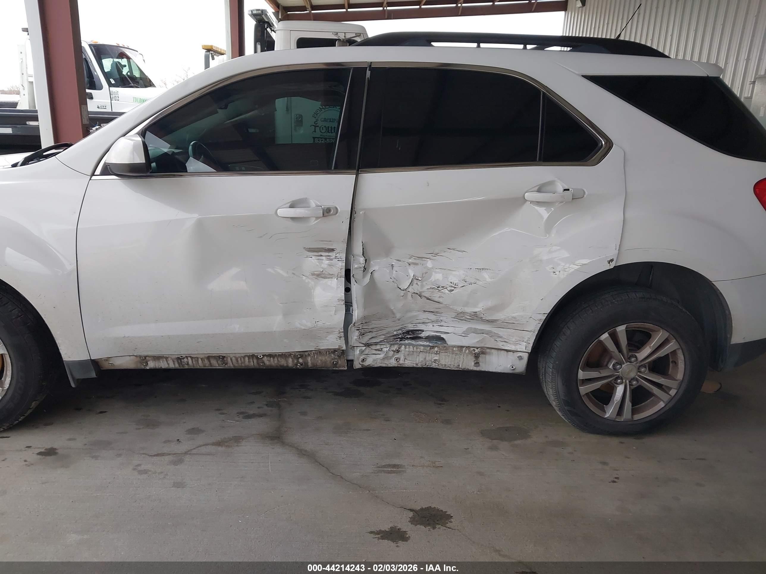CHEVROLET EQUINOX image 6