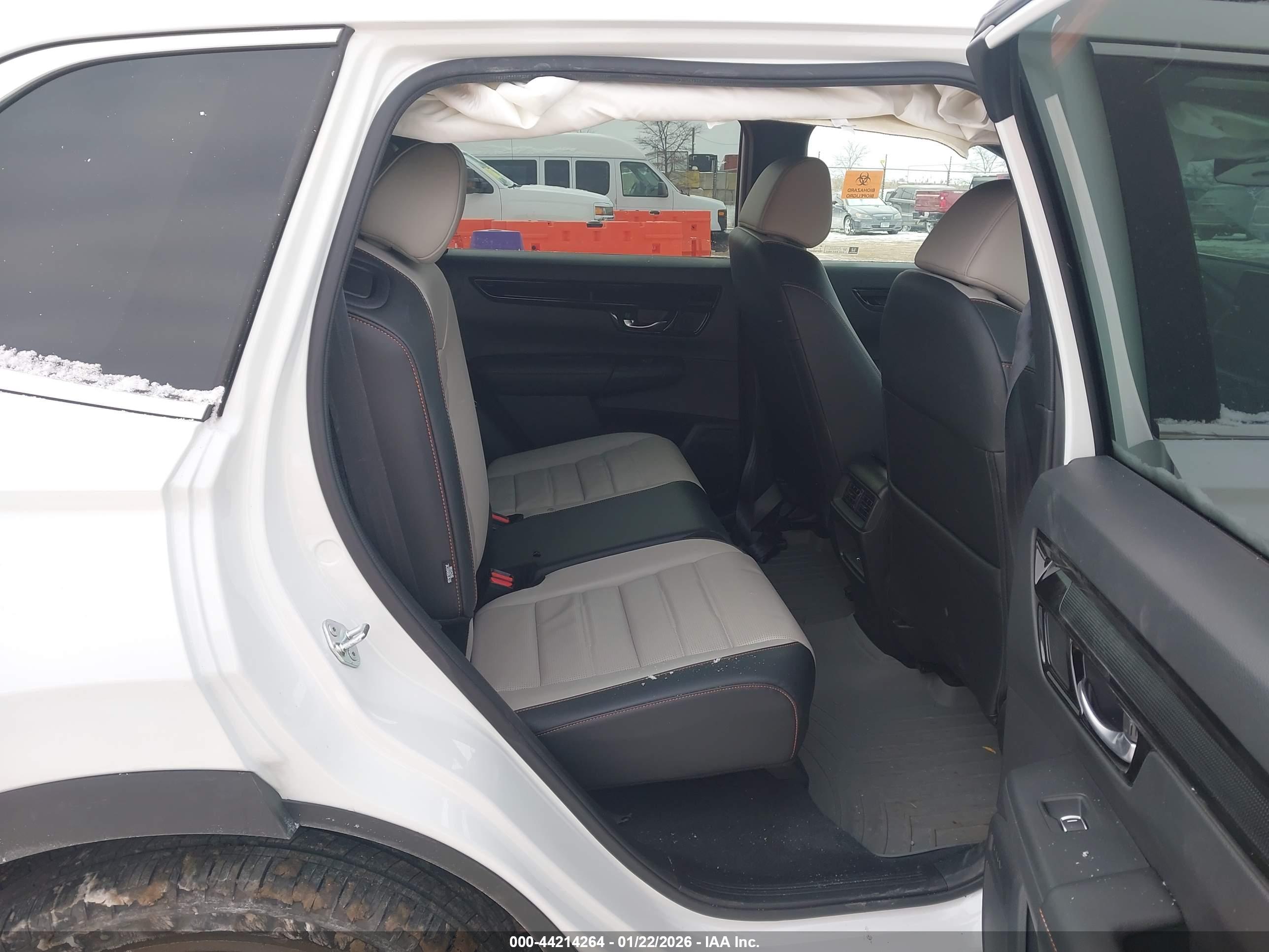 HONDA CR-V image 8