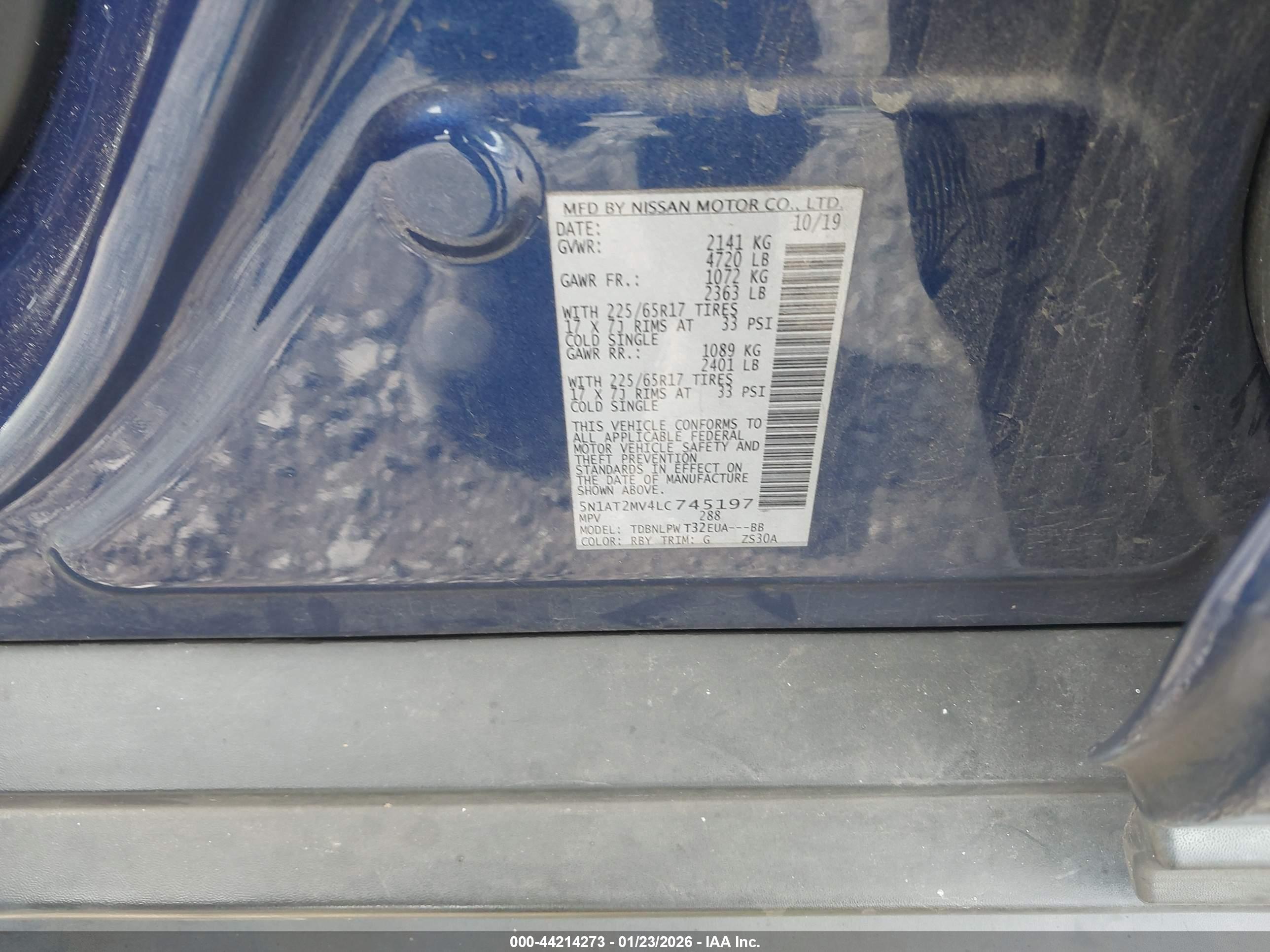 NISSAN ROGUE image 9