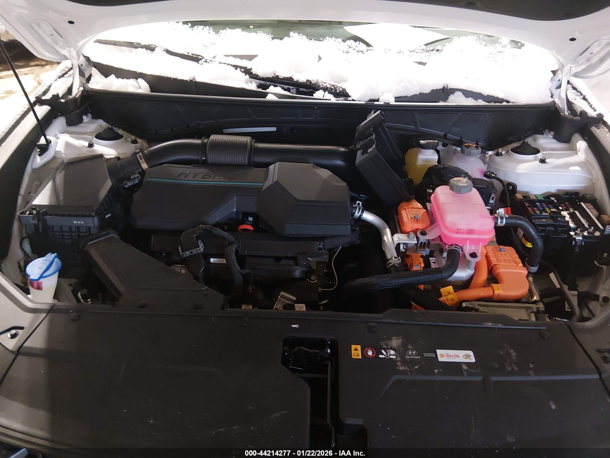 HYUNDAI TUCSON image 10