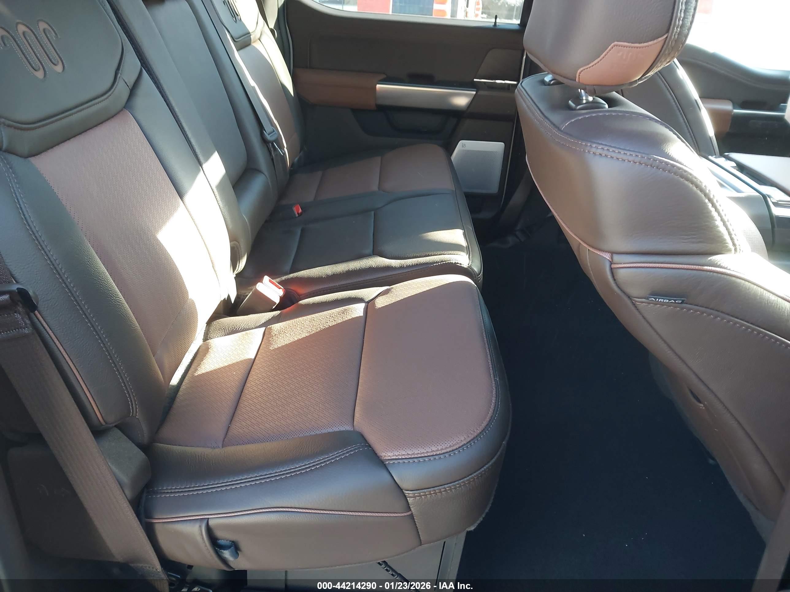 FORD F-150 image 8