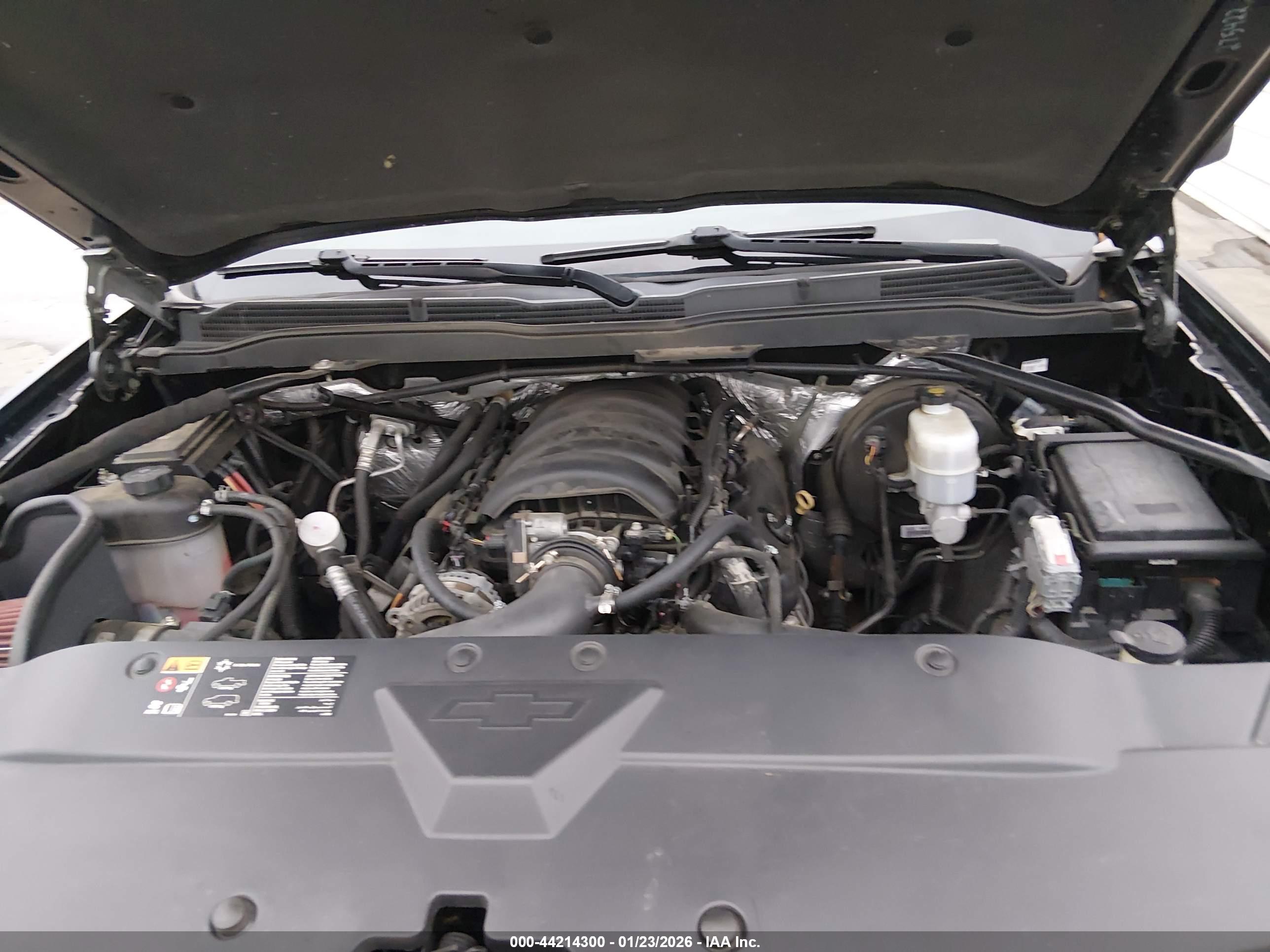 CHEVROLET SILVERADO image 10