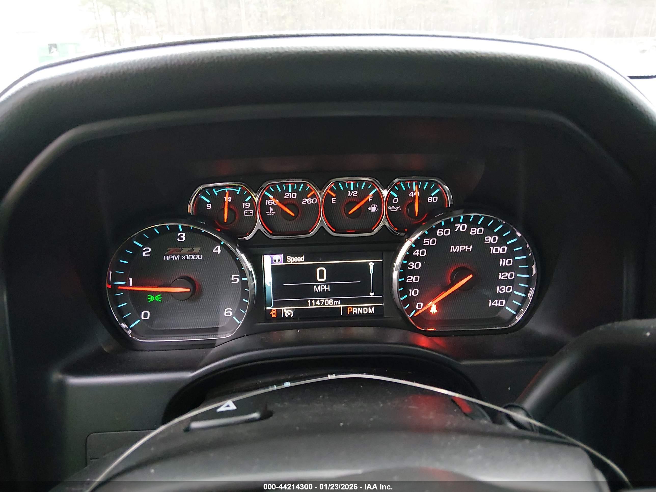 CHEVROLET SILVERADO image 7