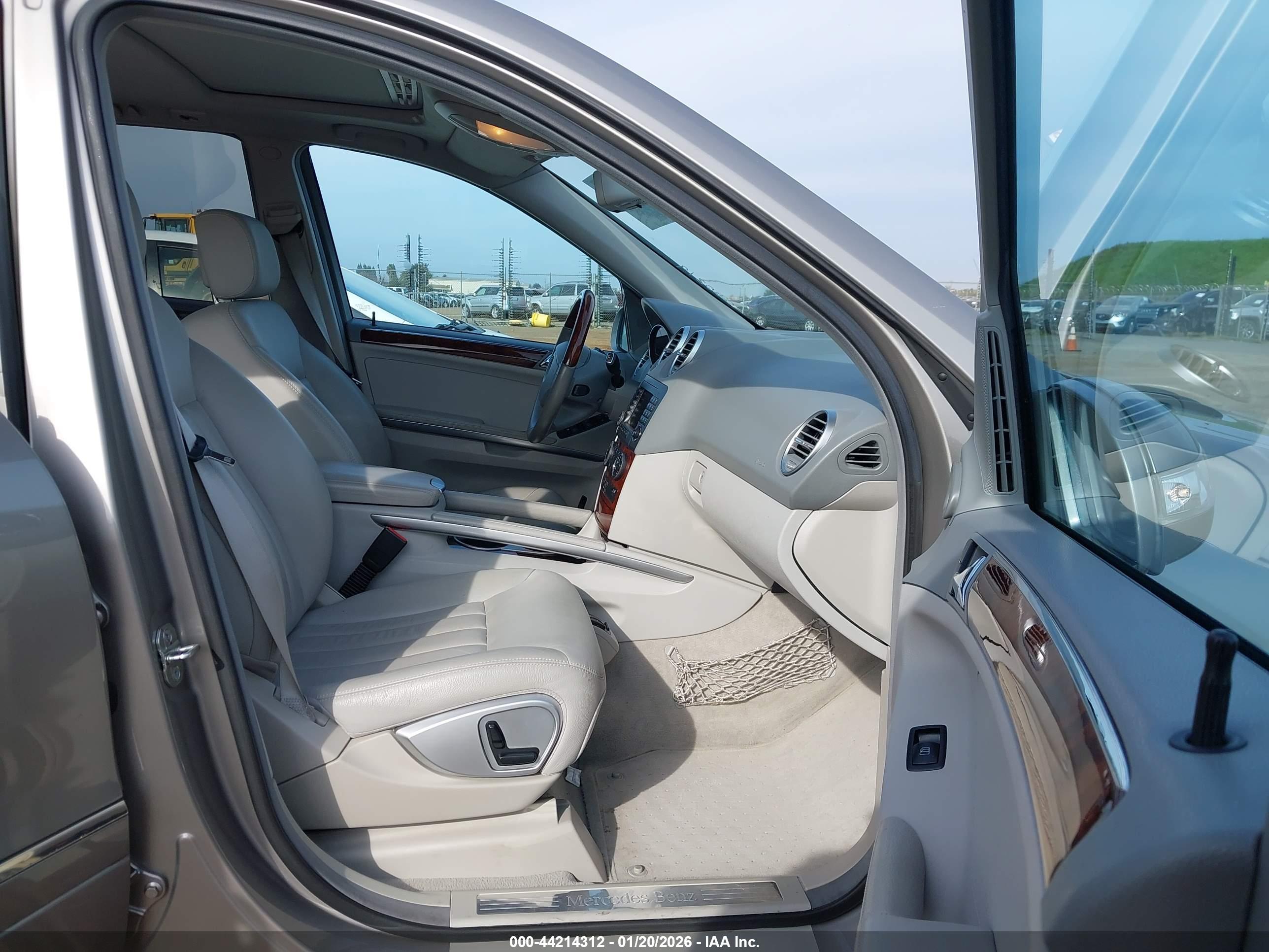 MERCEDES-BENZ ML image 5