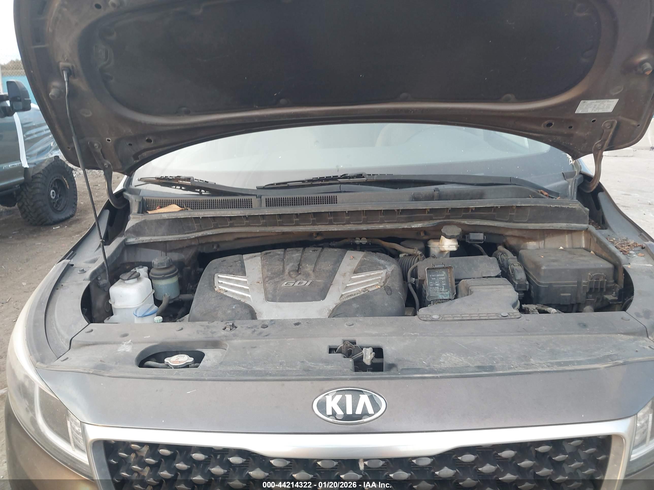 KIA SEDONA image 10