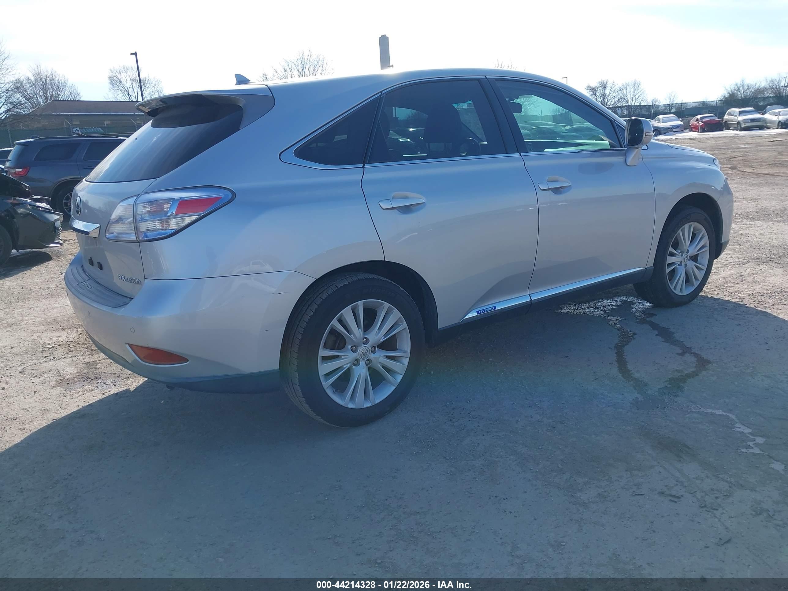 LEXUS RX image 4