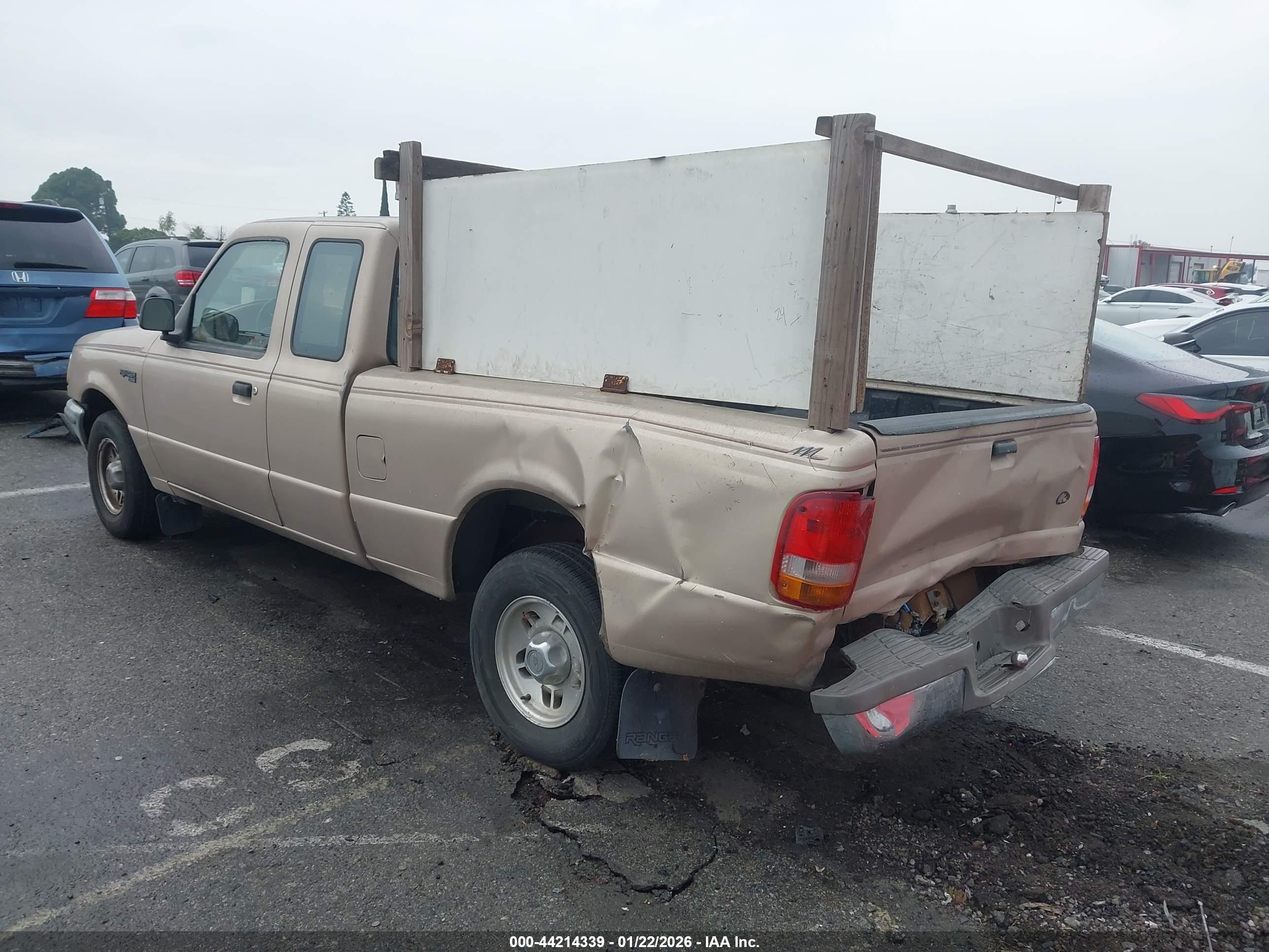FORD RANGER image 3
