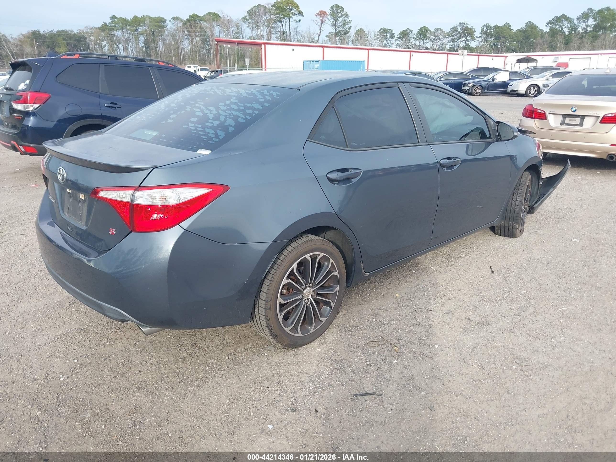 TOYOTA COROLLA image 4
