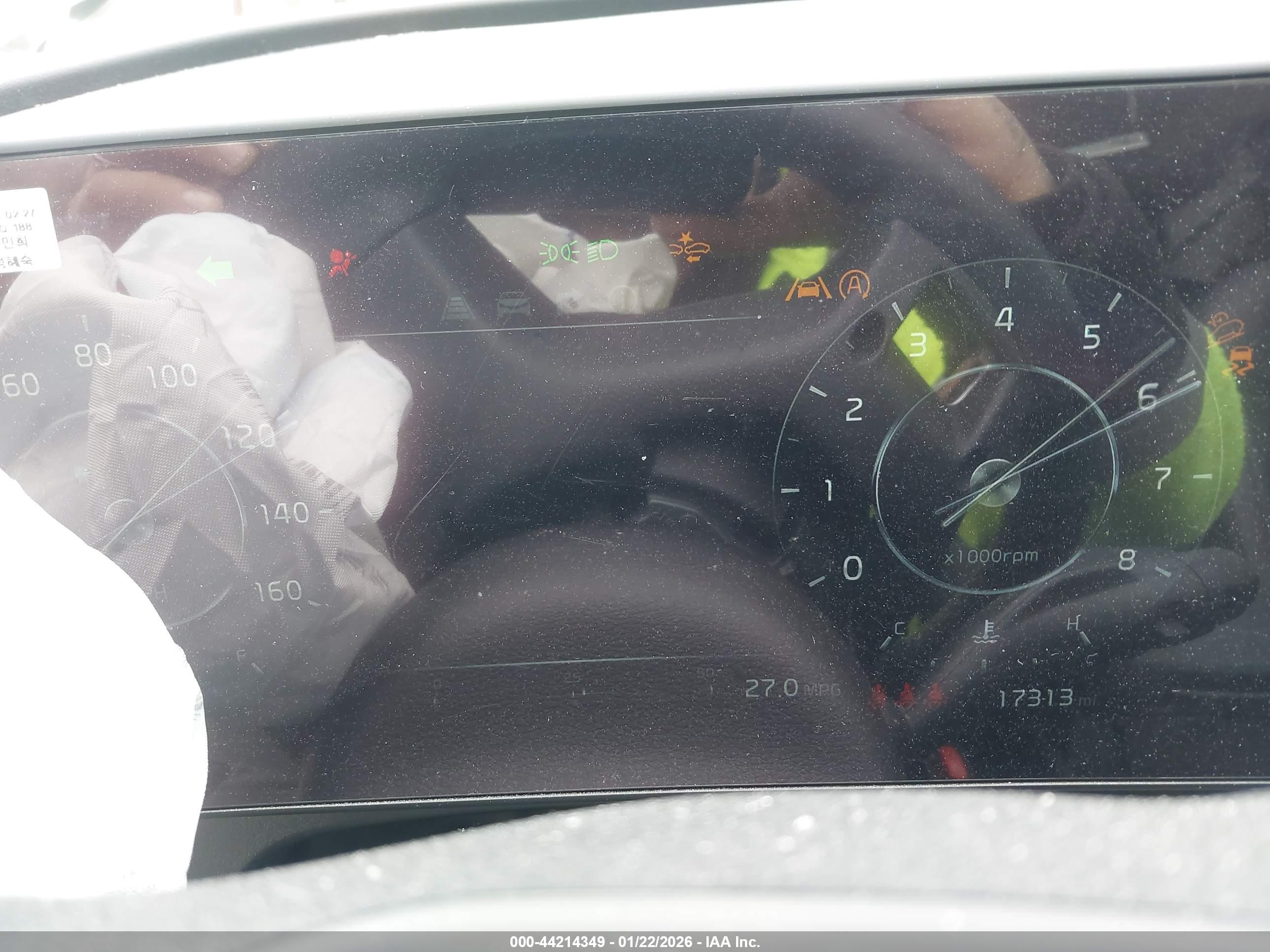 KIA SPORTAGE image 7