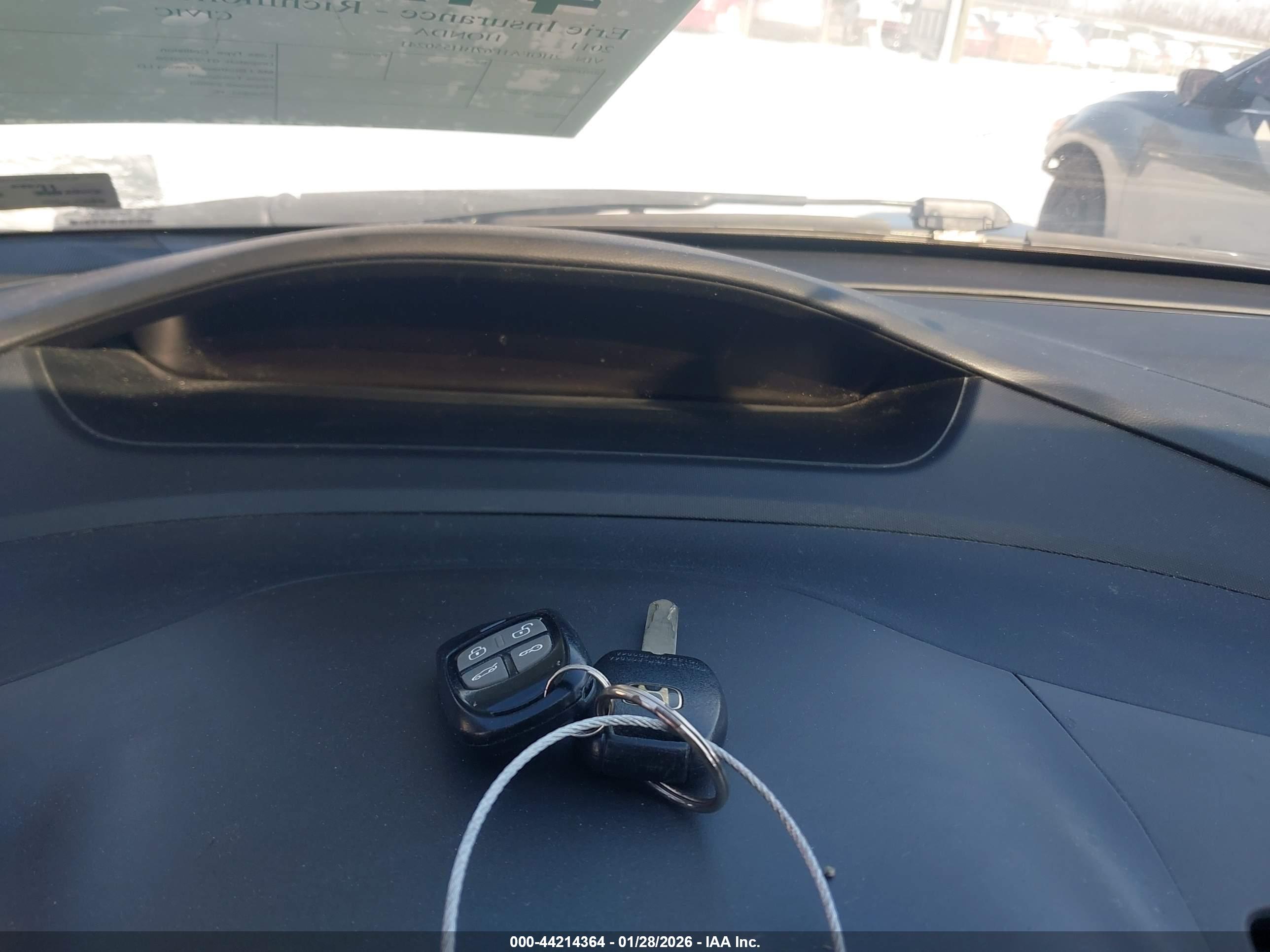 HONDA CIVIC image 11