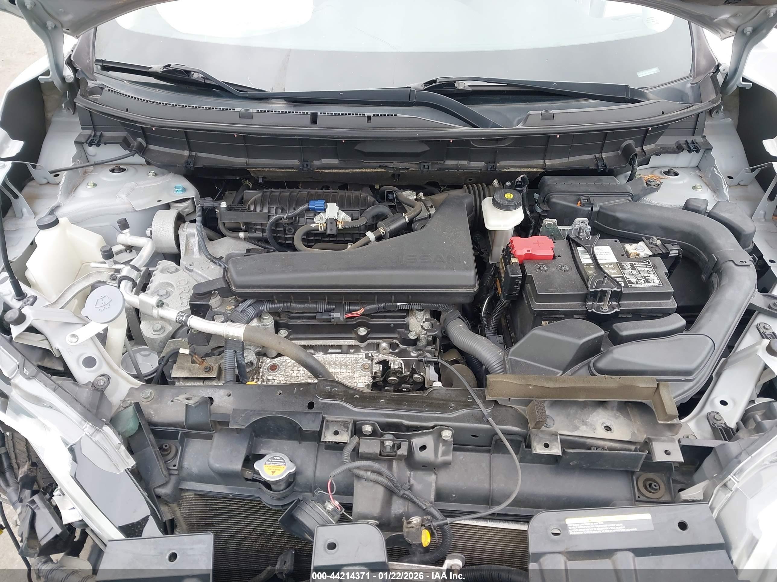 NISSAN ROGUE image 10