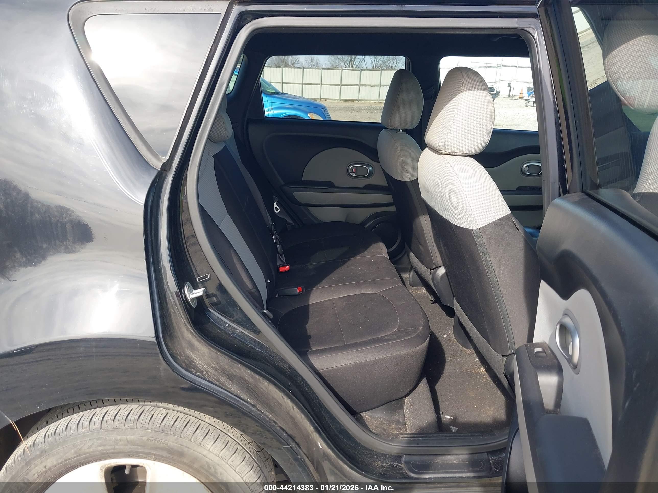 KIA SOUL image 8