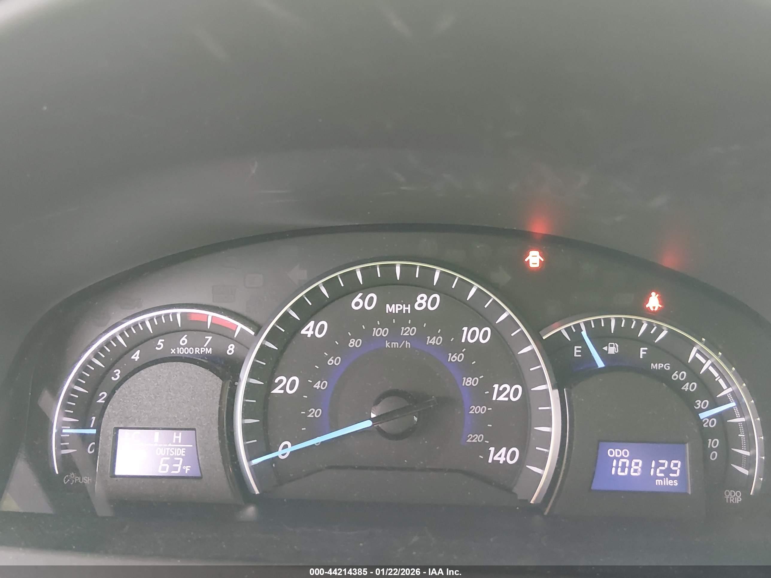 TOYOTA CAMRY image 7
