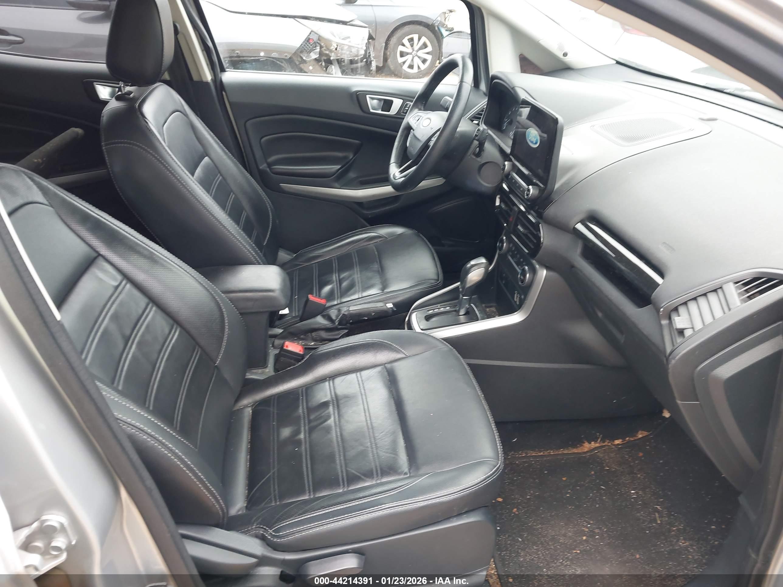 FORD ECOSPORT image 5