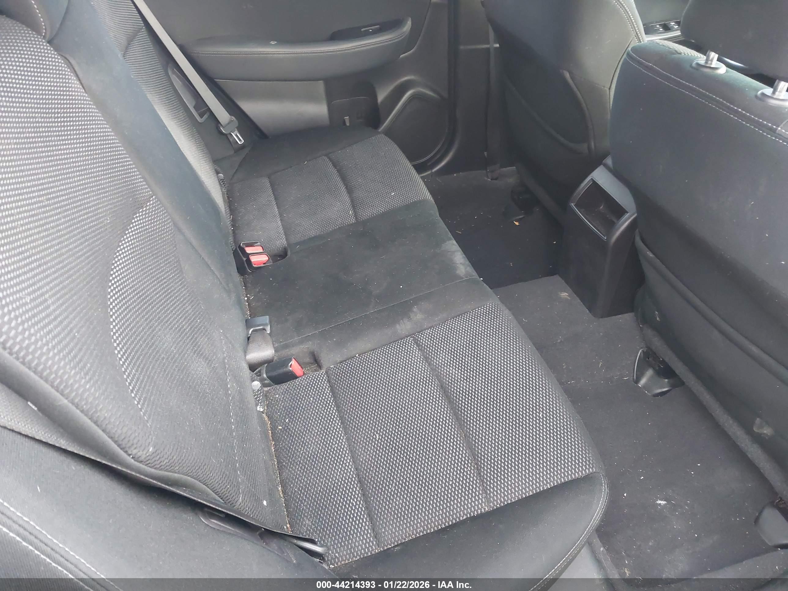 SUBARU OUTBACK image 8
