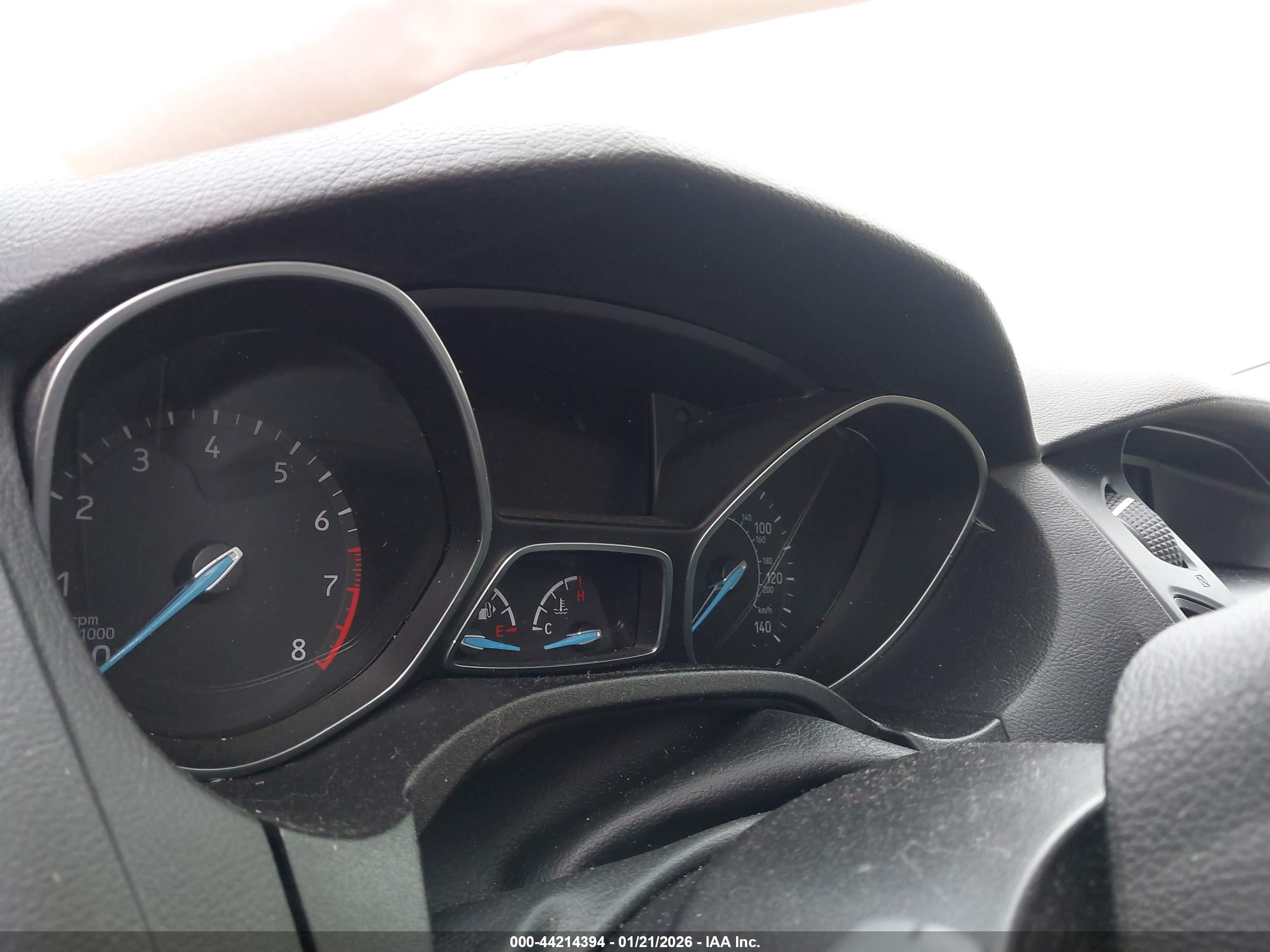 FORD FOCUS image 7