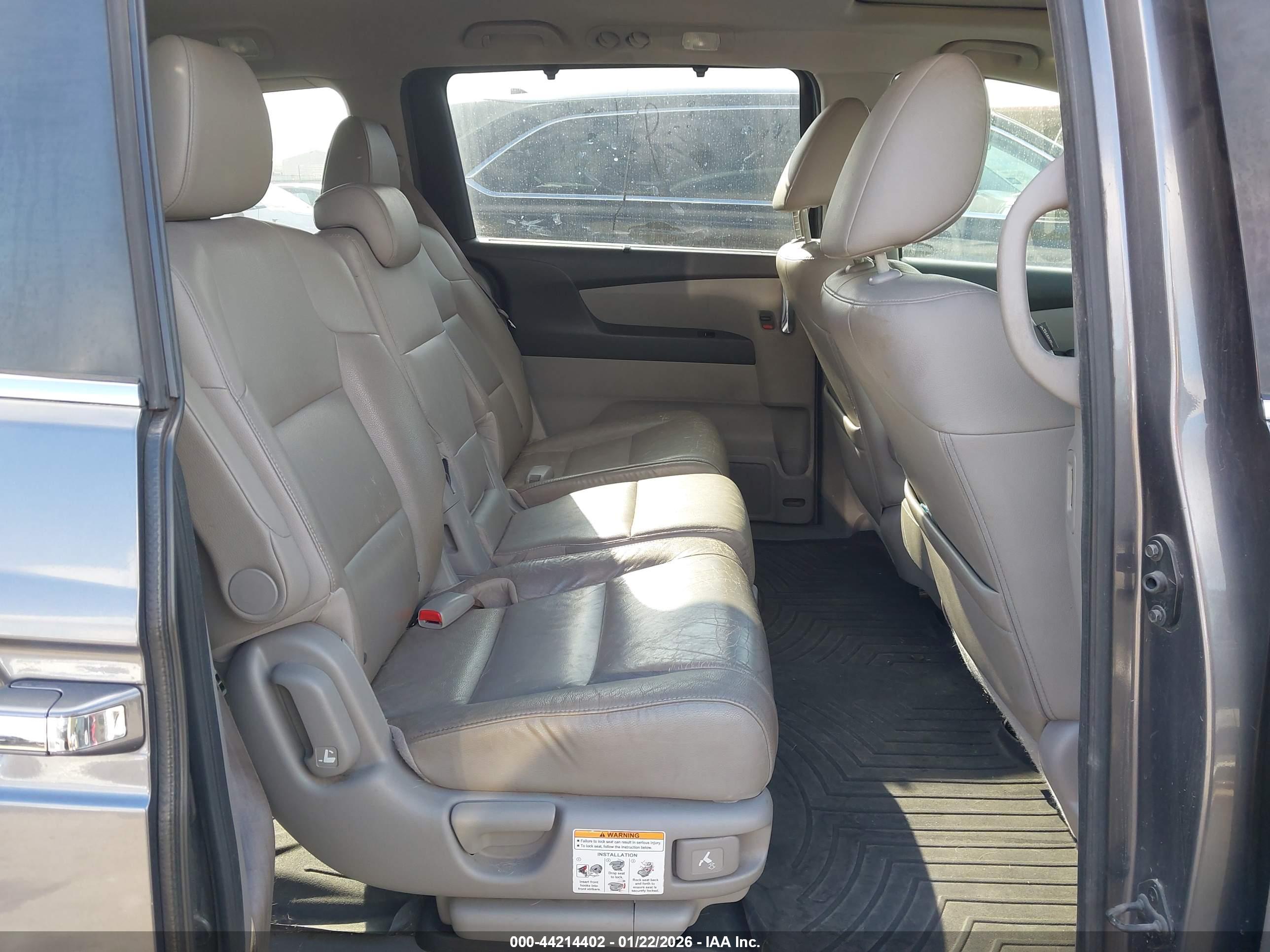 HONDA ODYSSEY image 8