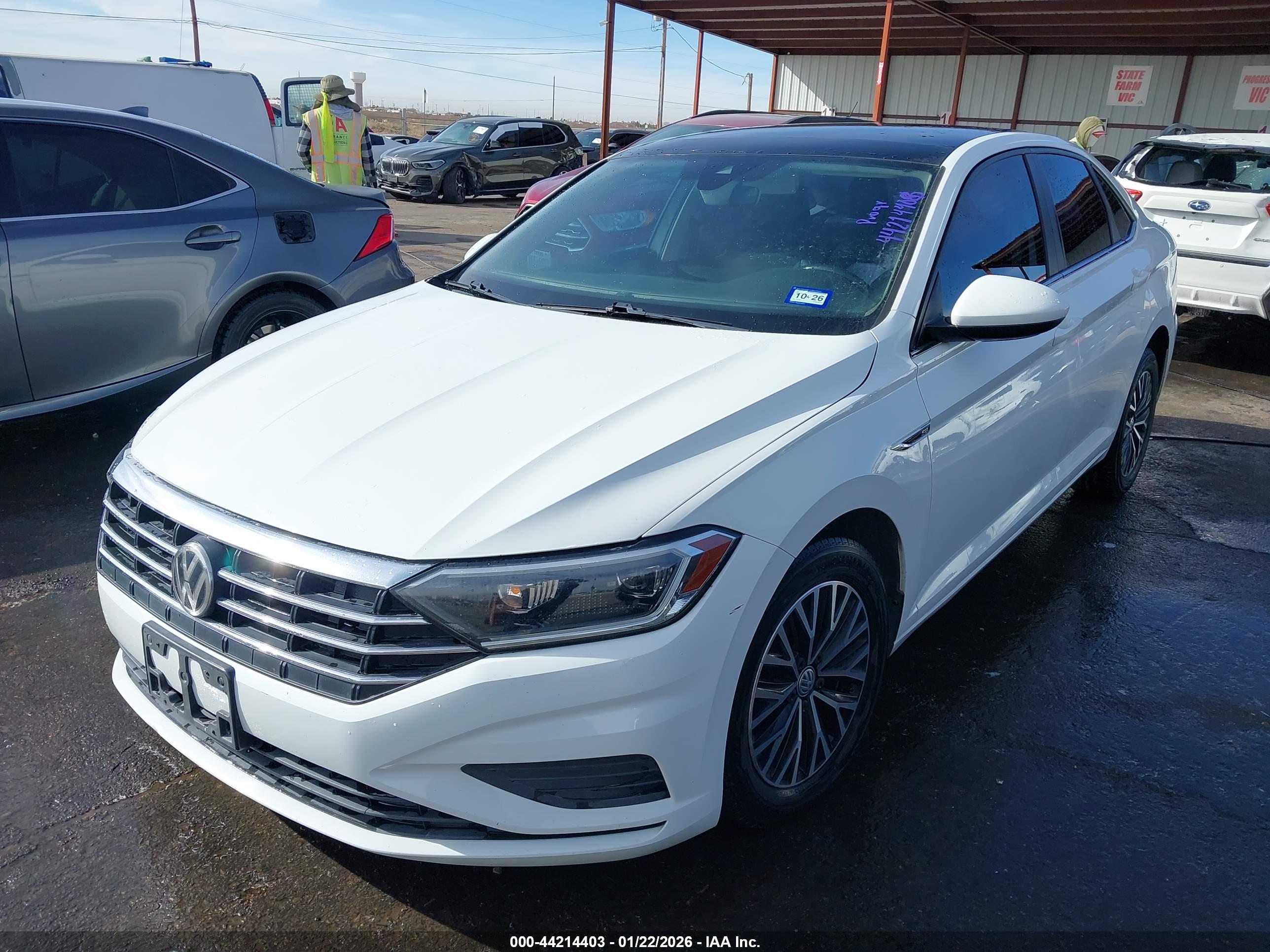 VOLKSWAGEN JETTA image 2