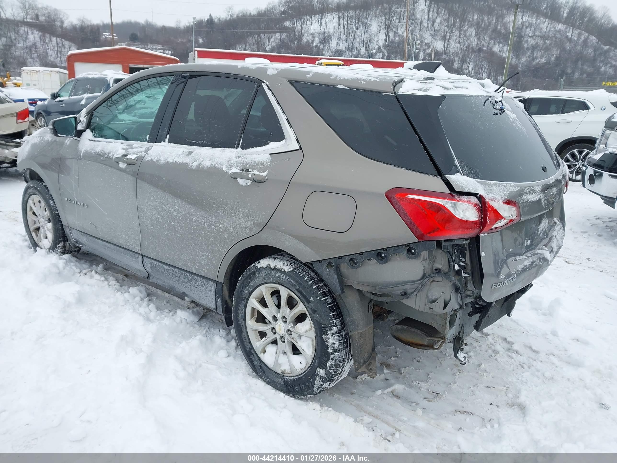 CHEVROLET EQUINOX image 3