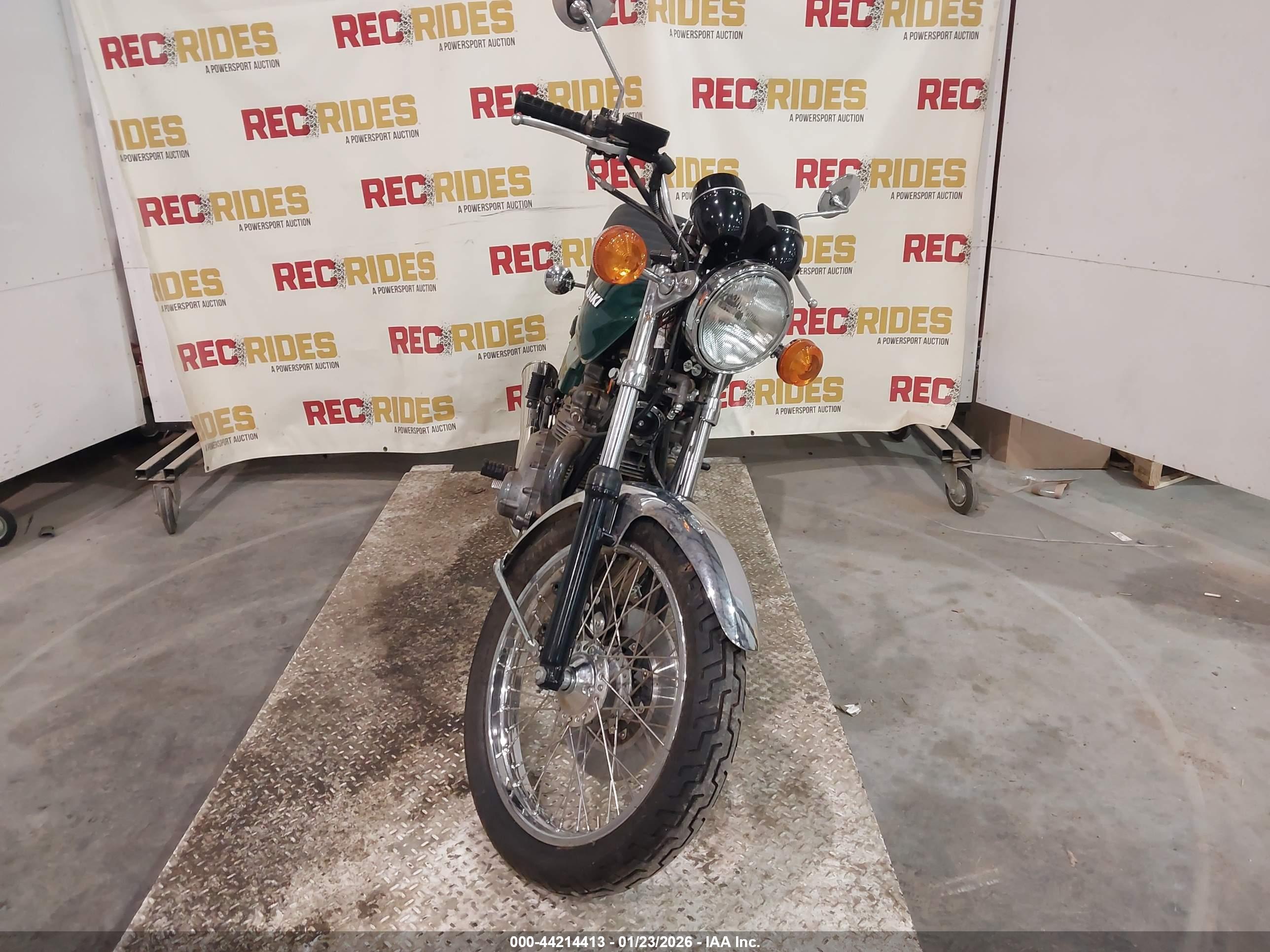 KAWASAKI VN750 image 5