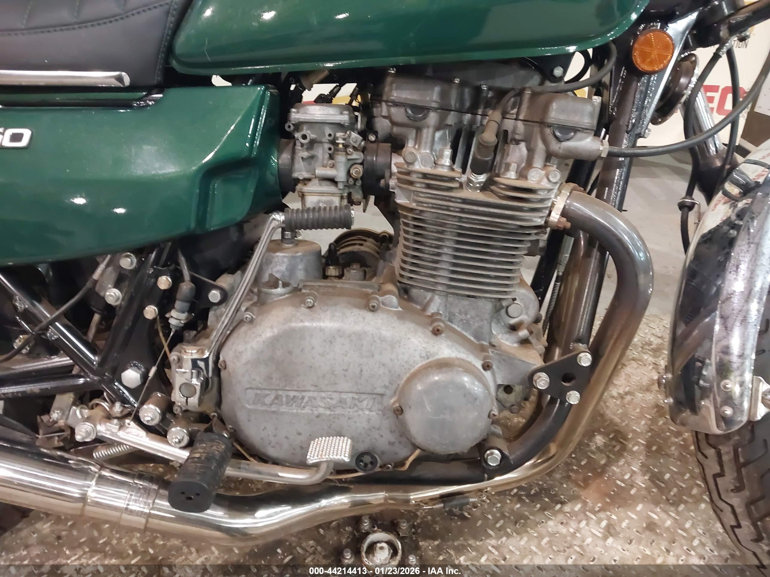 KAWASAKI VN750 image 8