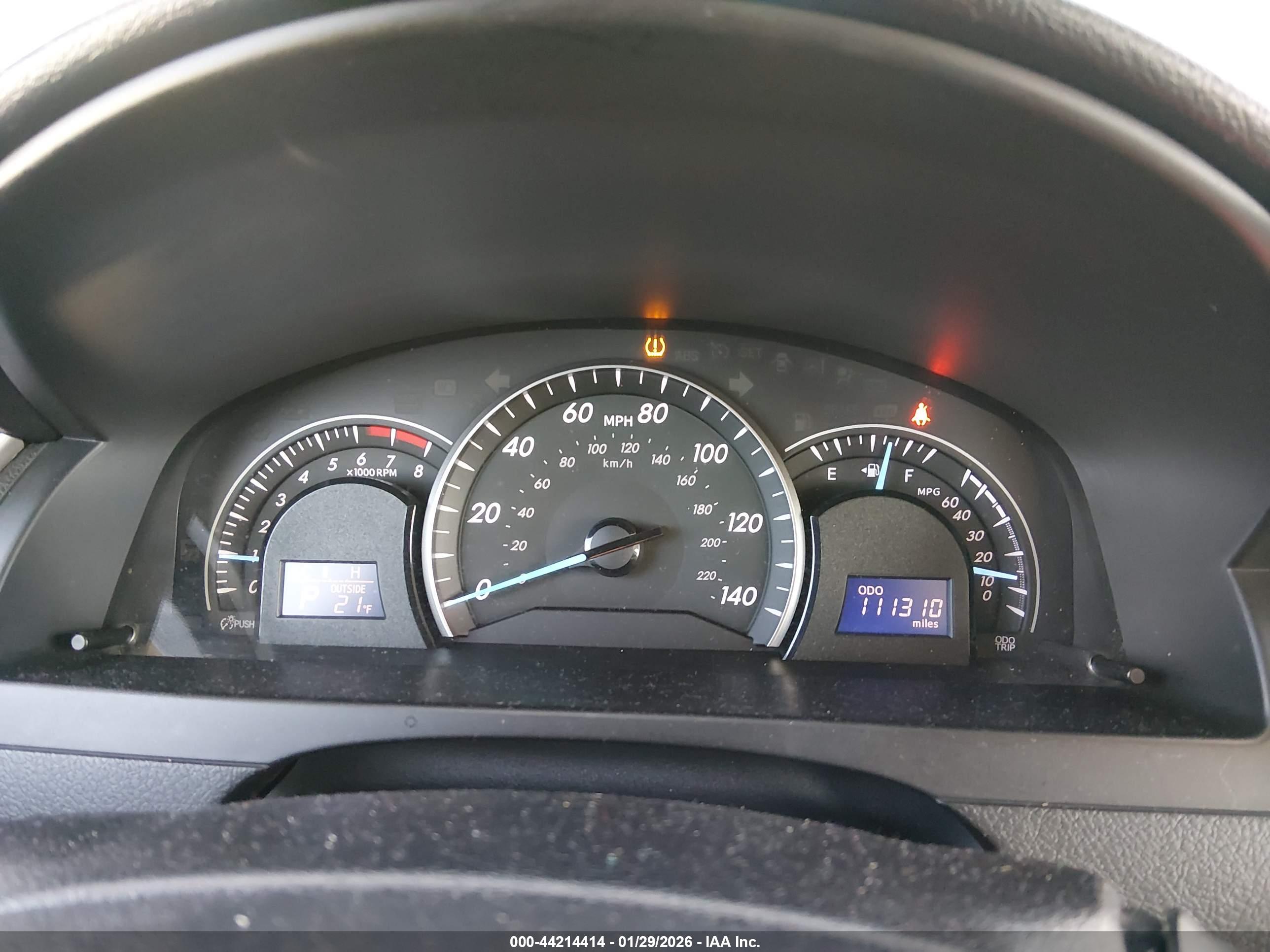 TOYOTA CAMRY image 7