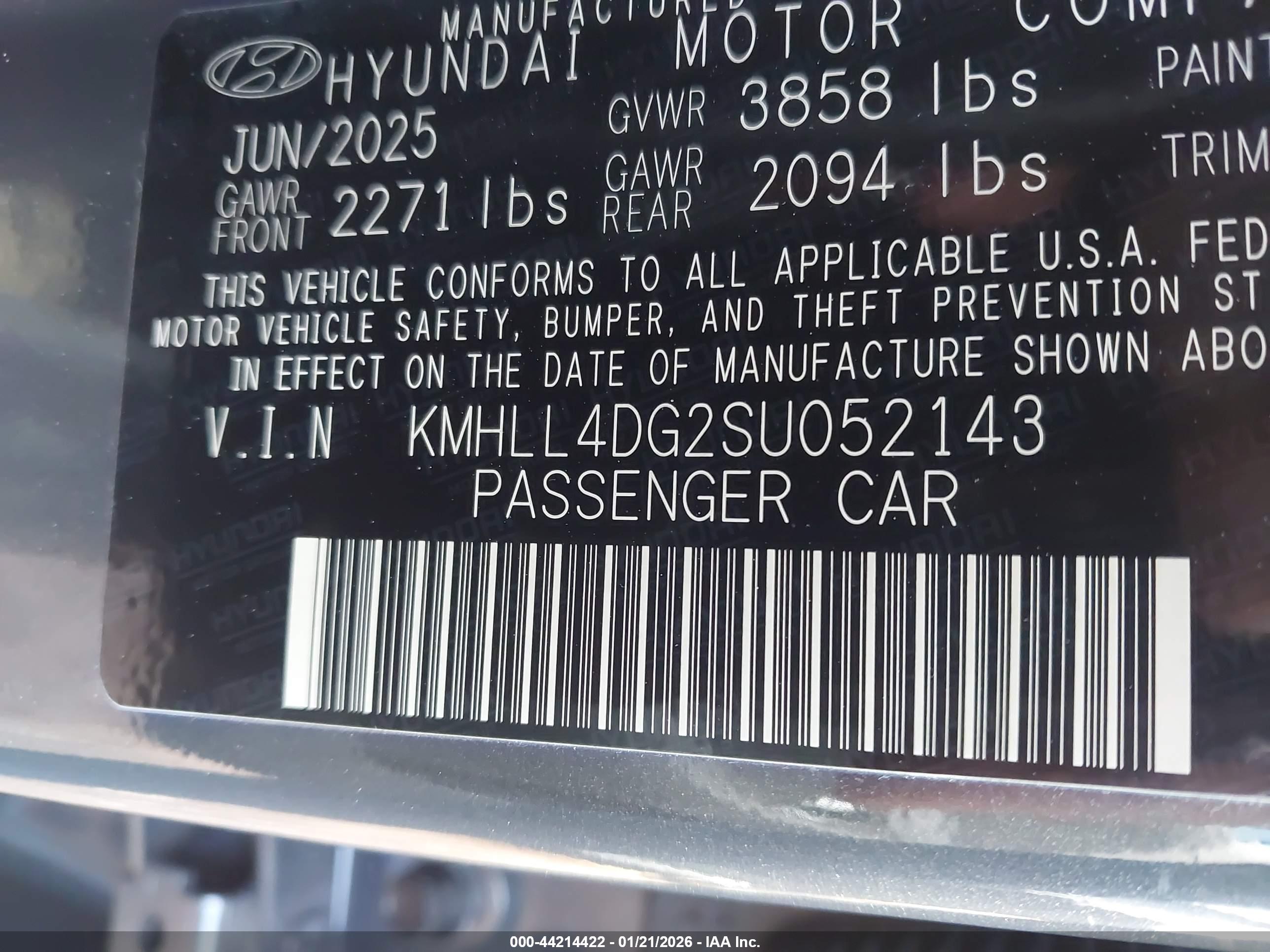 HYUNDAI ELANTRA image 9