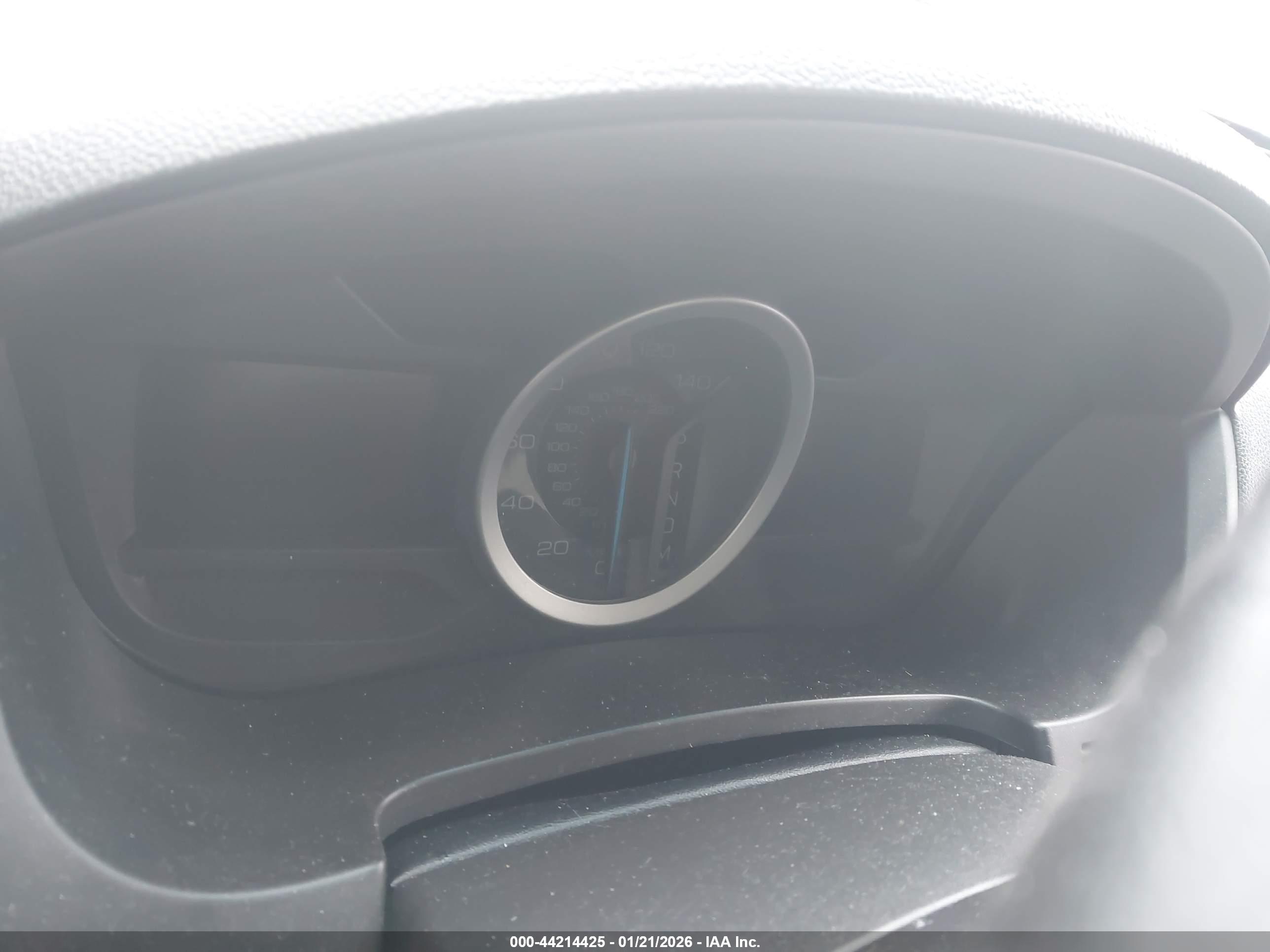 FORD EXPLORER image 7
