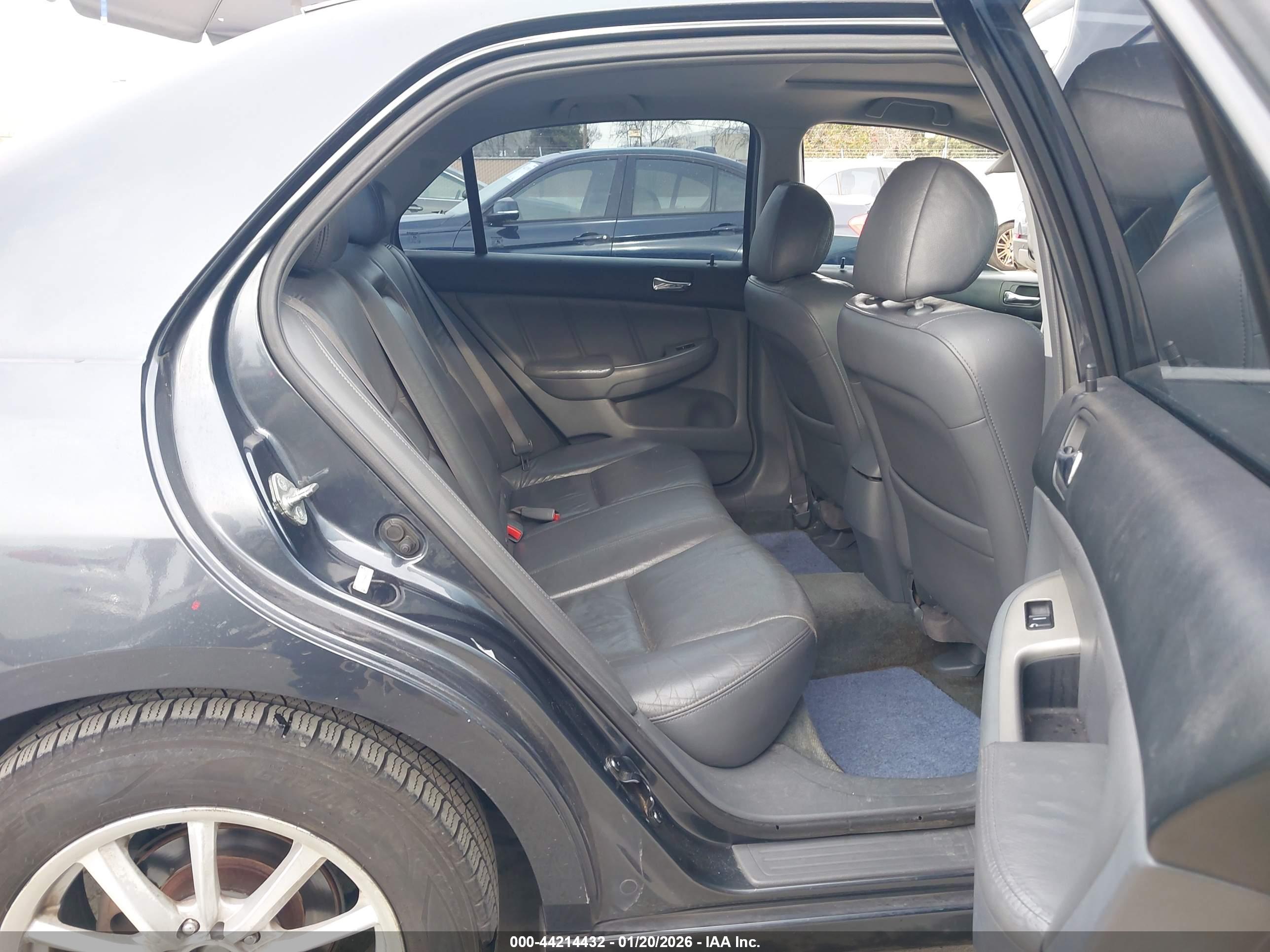 HONDA ACCORD image 8