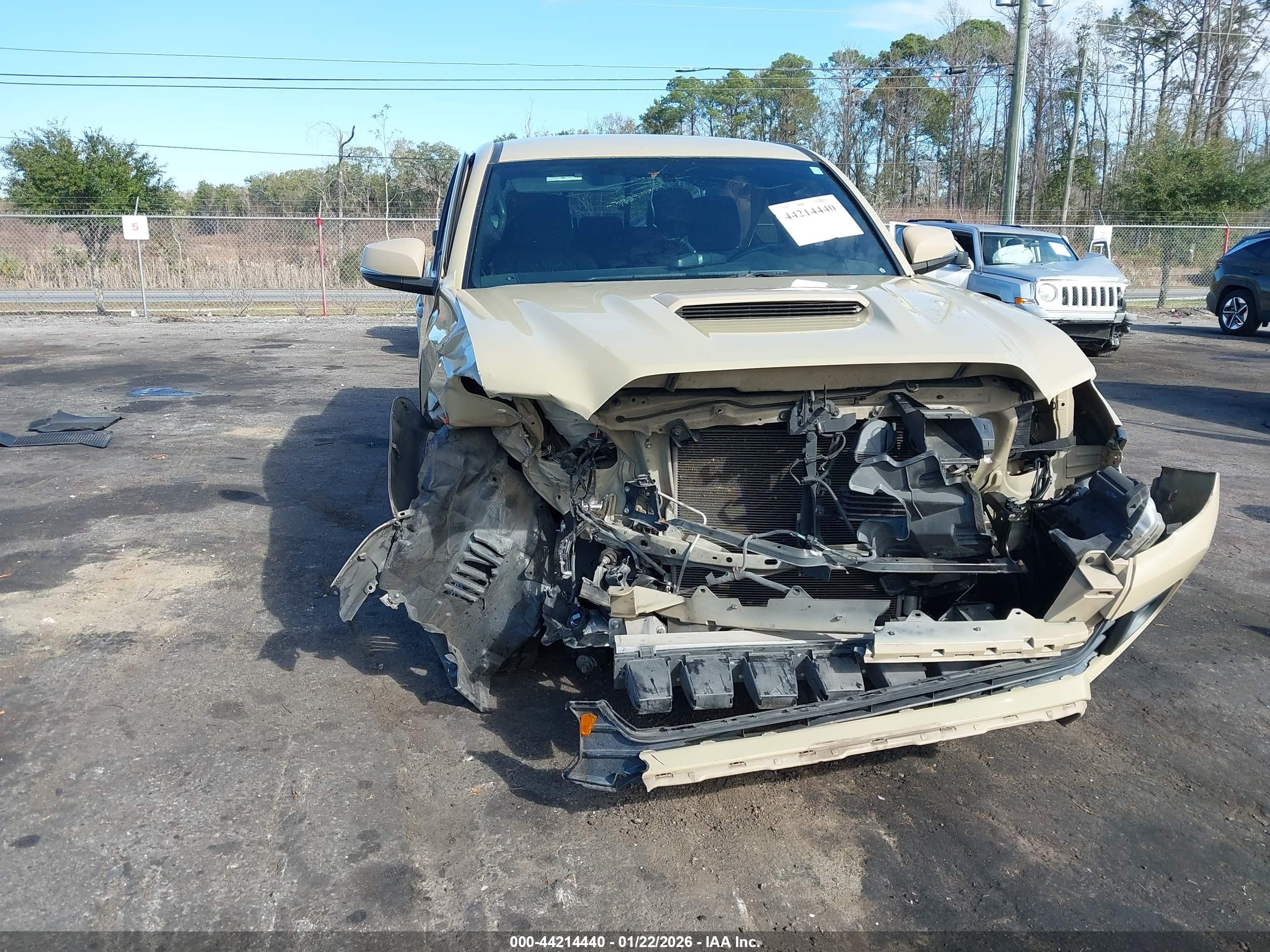 TOYOTA TACOMA image 6
