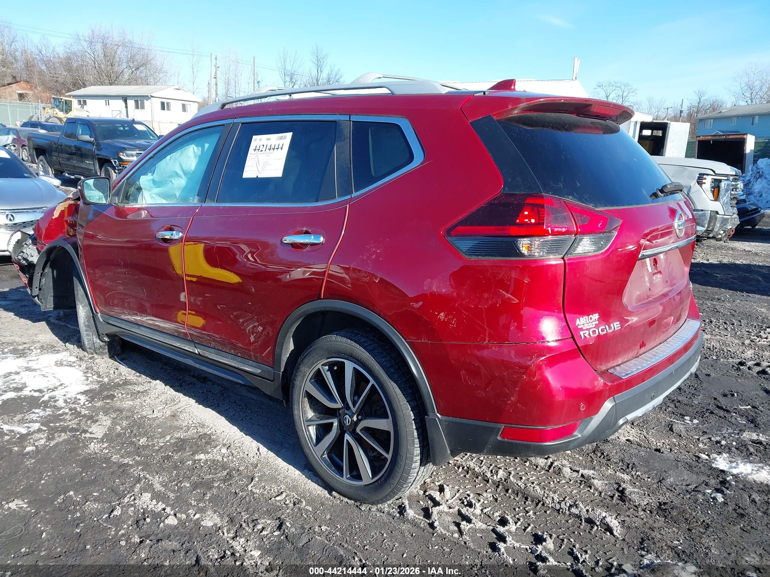 NISSAN ROGUE image 3