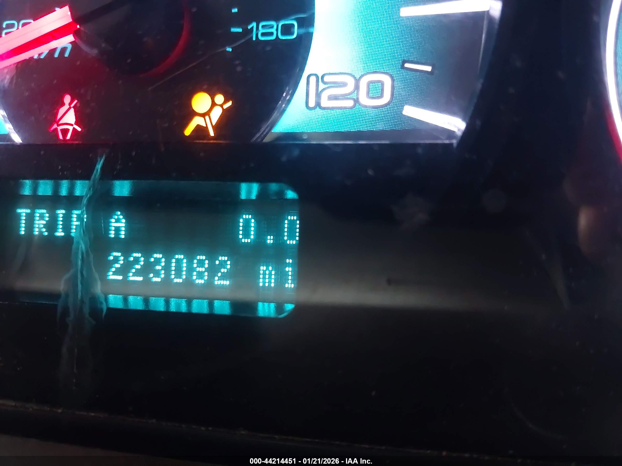 FORD FUSION image 7
