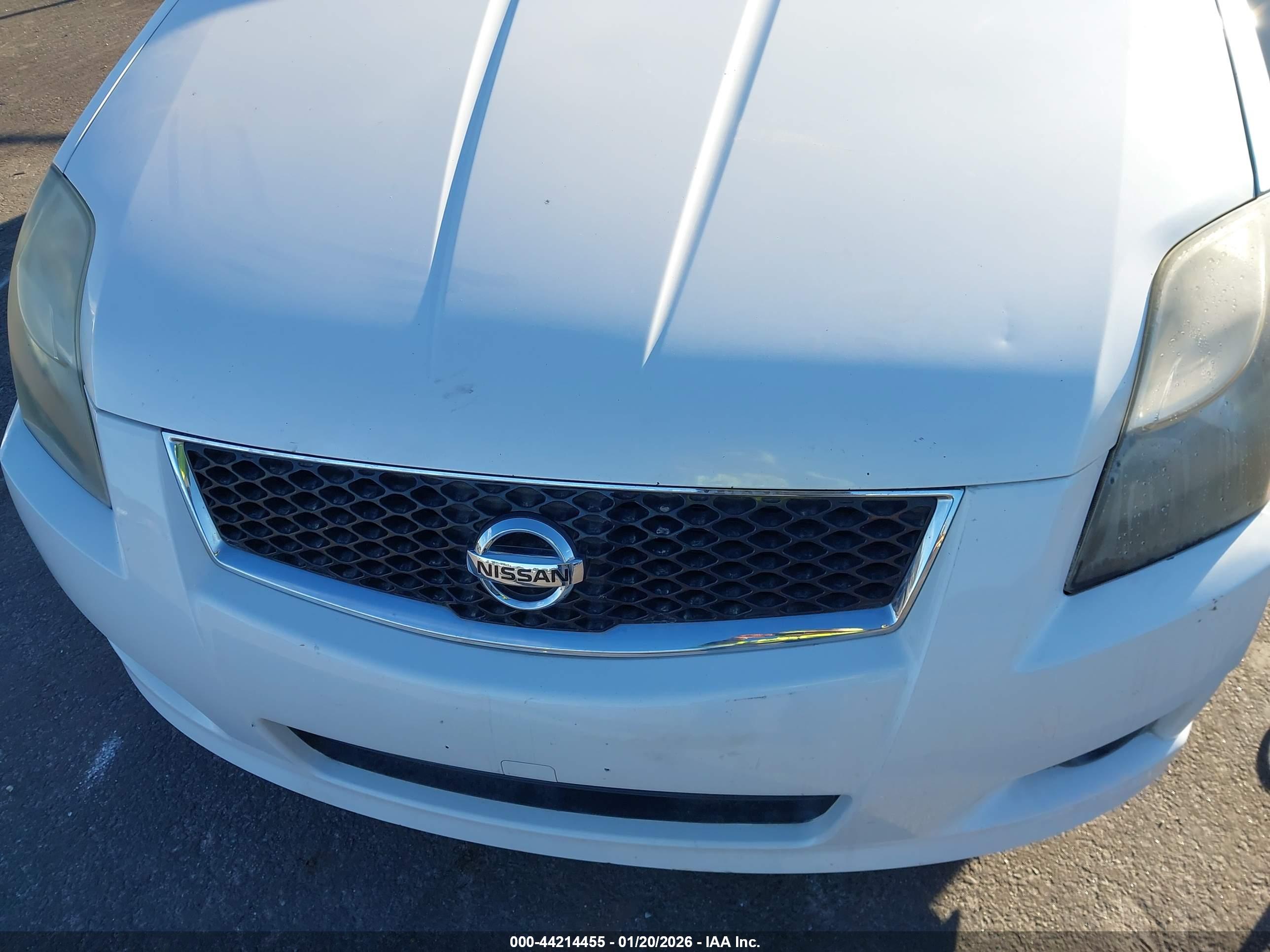 NISSAN SENTRA image 6